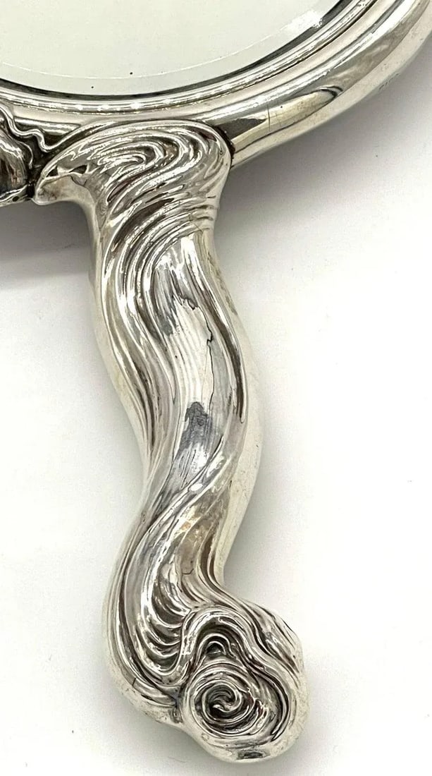Early 20th Century Art Nouveau Sterling Hand Mirror 'Reine Des Fleurs', C. 1903, by Unger Brothers - 10