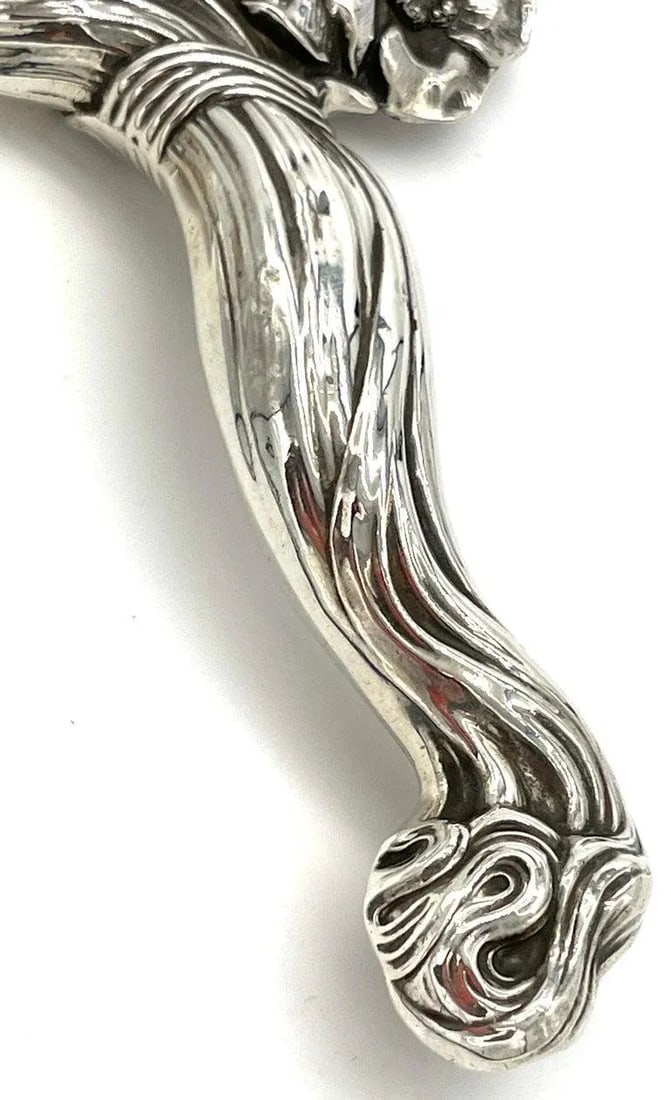 Early 20th Century Art Nouveau Sterling Hand Mirror 'Reine Des Fleurs', C. 1903, by Unger Brothers - 7