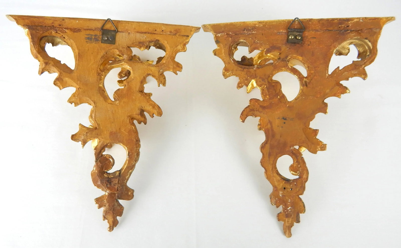 Mid 20th Century Florentine Giltwood Rococo Brackets- a Pair - 10