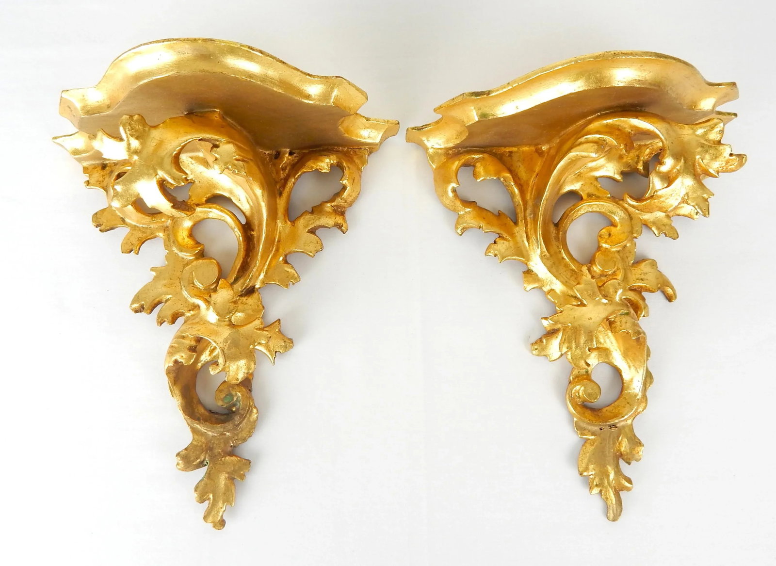 Mid 20th Century Florentine Giltwood Rococo Brackets- a Pair - 5