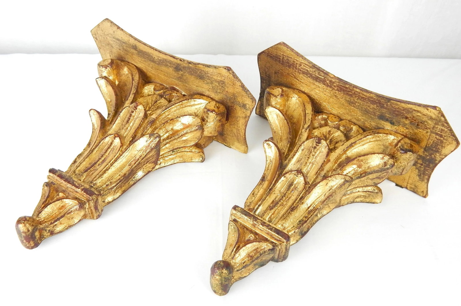 Large Giltwood Vintage Florentia Acanthus Leaf Brackets- Set of 2 - 4