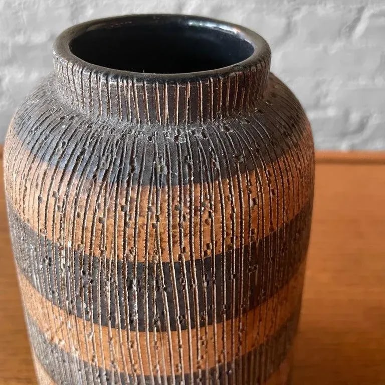 1960s Seta Art Pottery Vase by Aldo Londi for Bitossi, Raymor - 7