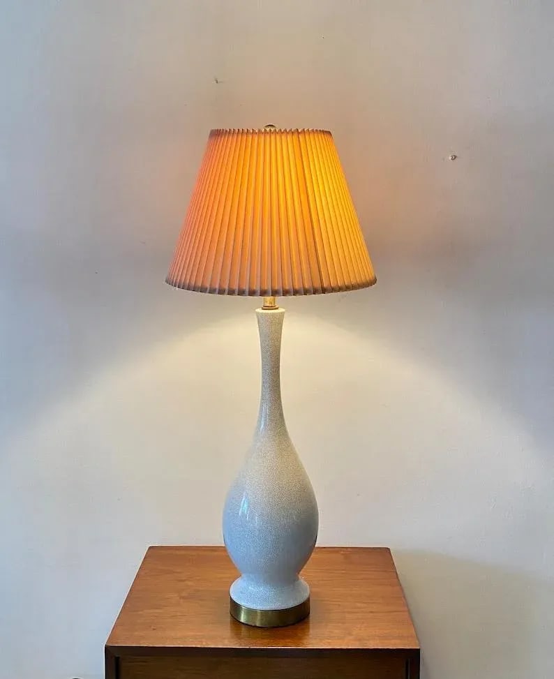 Vintage Mid Century Style Ceramic Table Lamp - 7