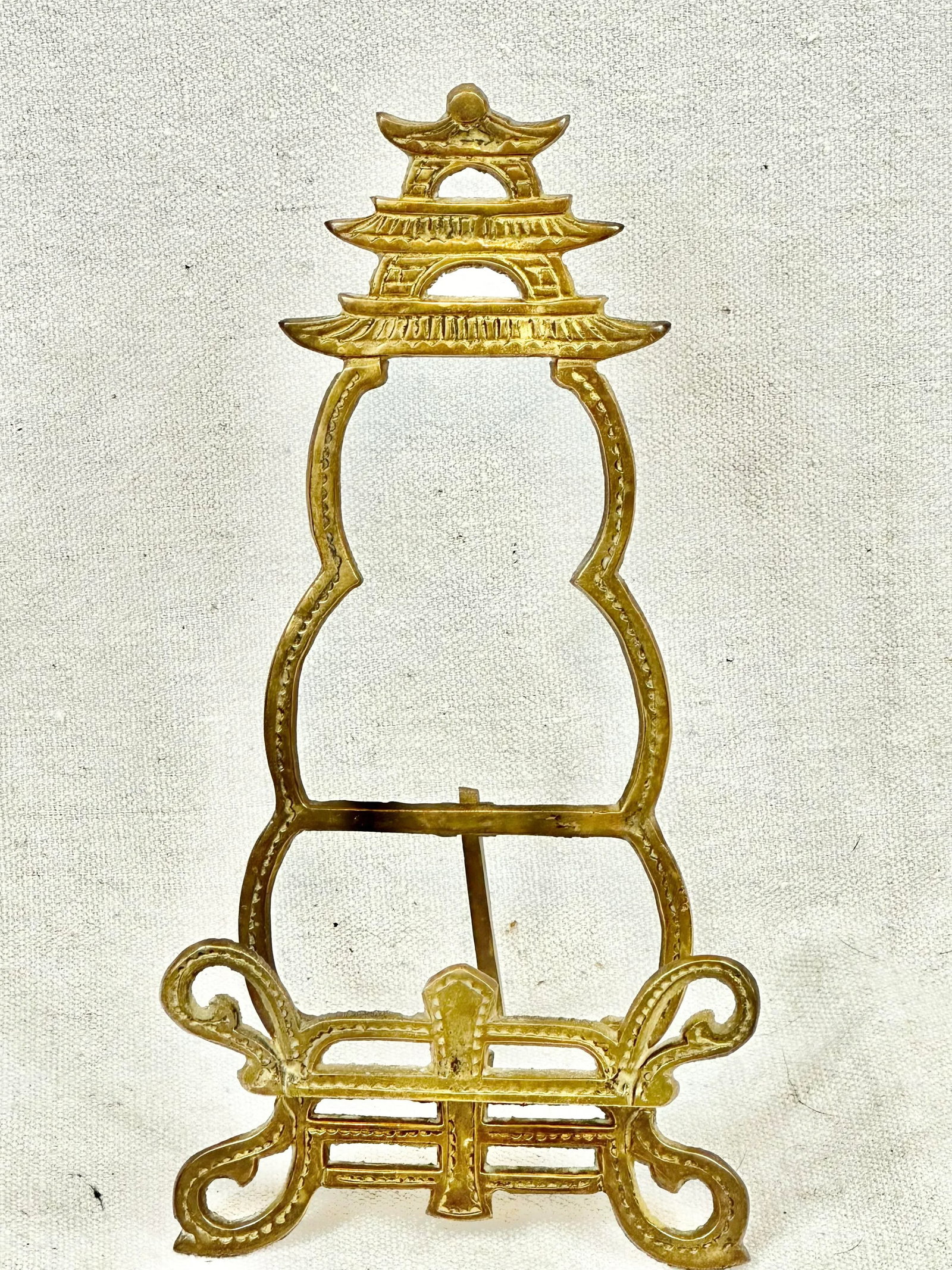 Vintage Brass Pagoda Shaped Tabletop Easel - 10