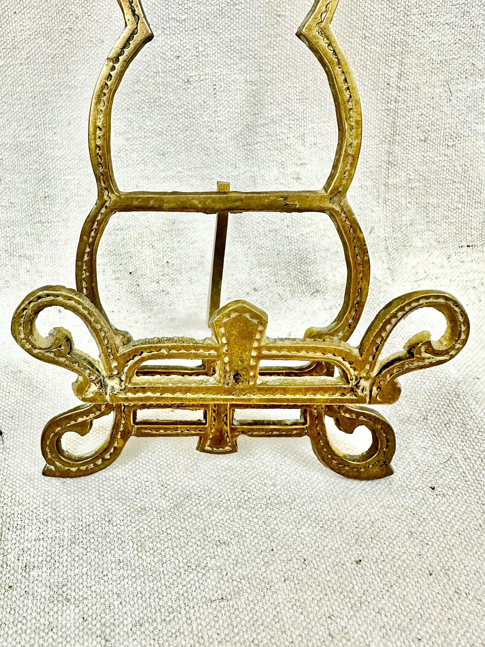Vintage Brass Pagoda Shaped Tabletop Easel - 5