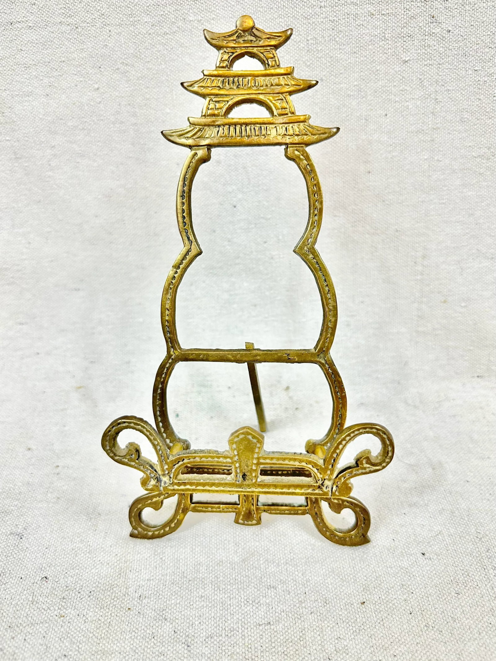 Vintage Brass Pagoda Shaped Tabletop Easel - 6