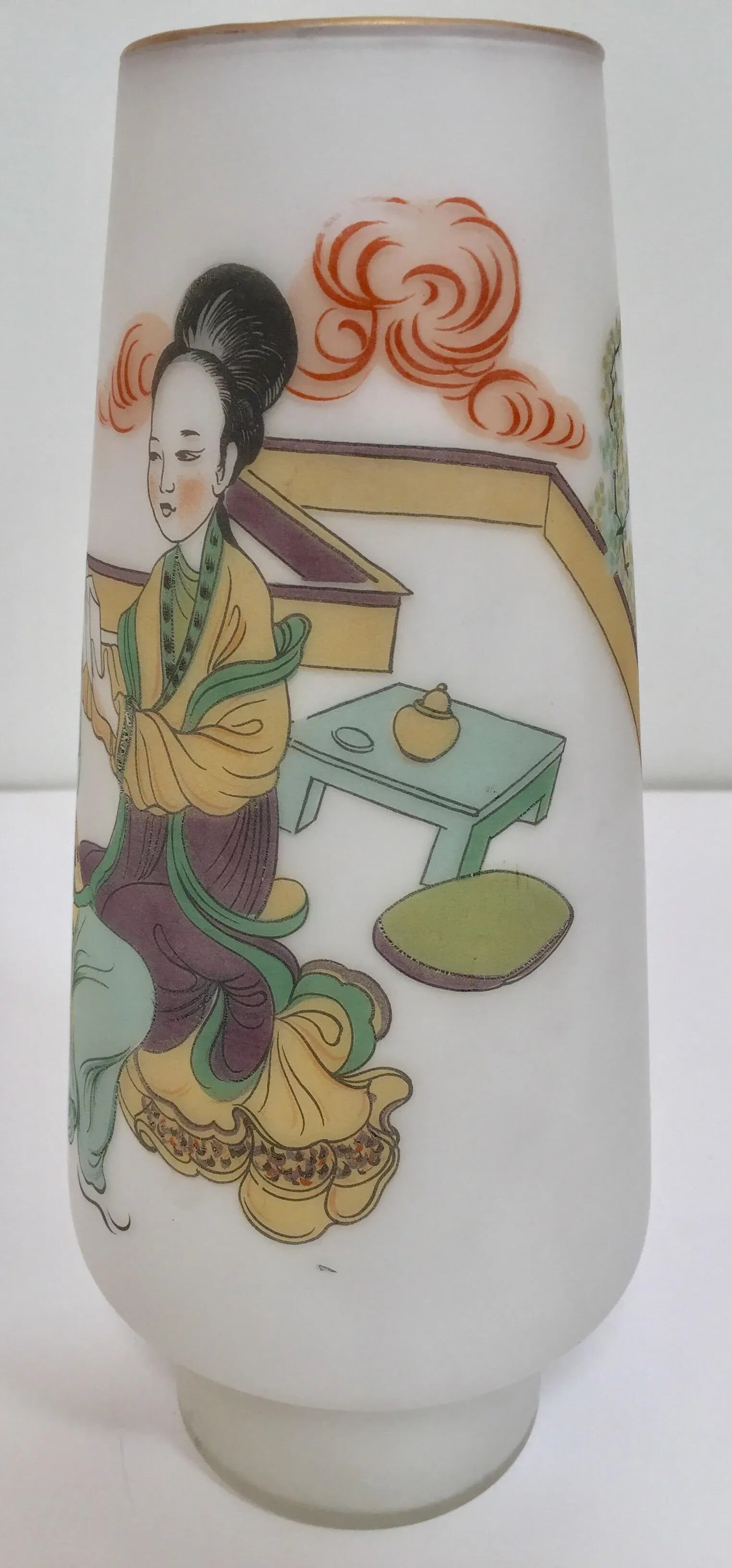 Japanese Opaline White Glass Vase Hand Painted With Geishas - 4