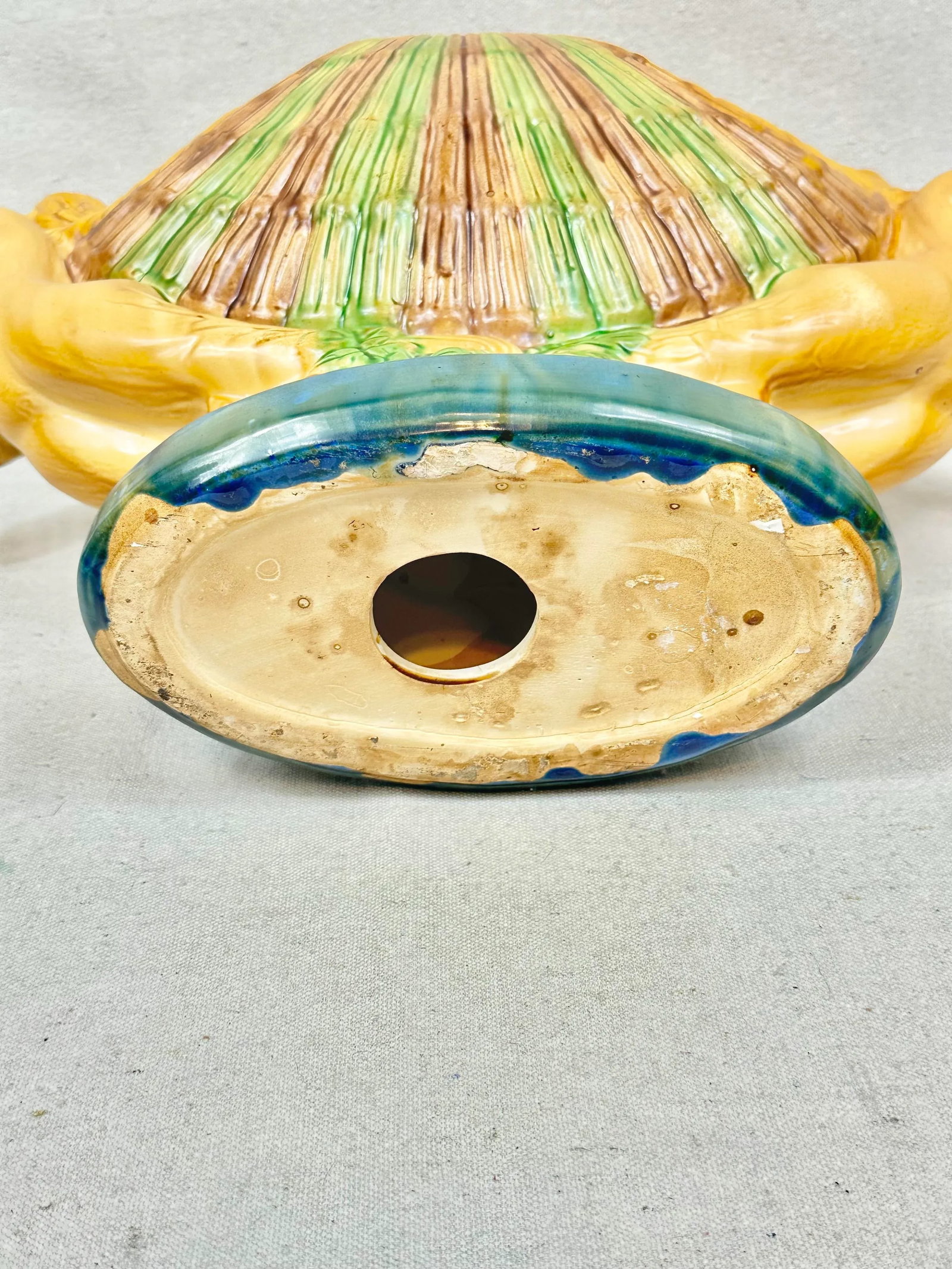 Large Vintage Majolica Style Seashell Centerpiece With Mermaids - 9