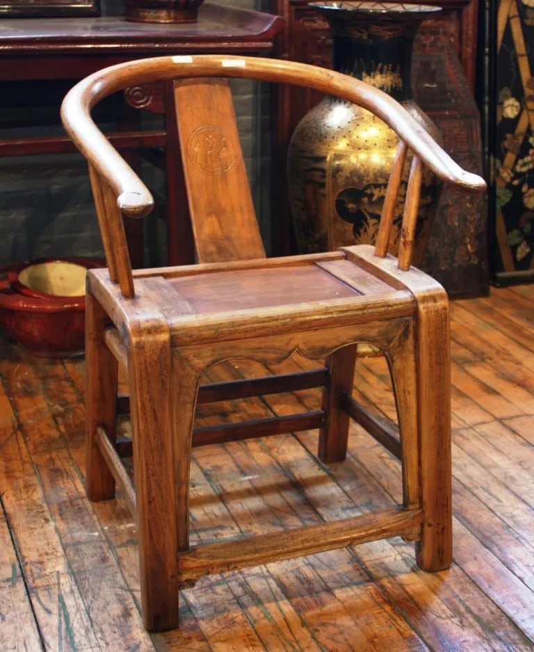 Country Style Curved Bowback Elm Armchair - 2