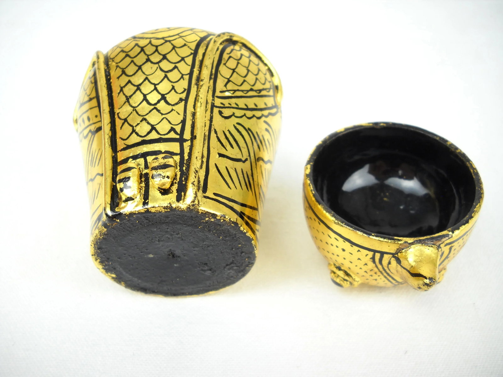 Petite Burmese Lacquer Owl Box - 7