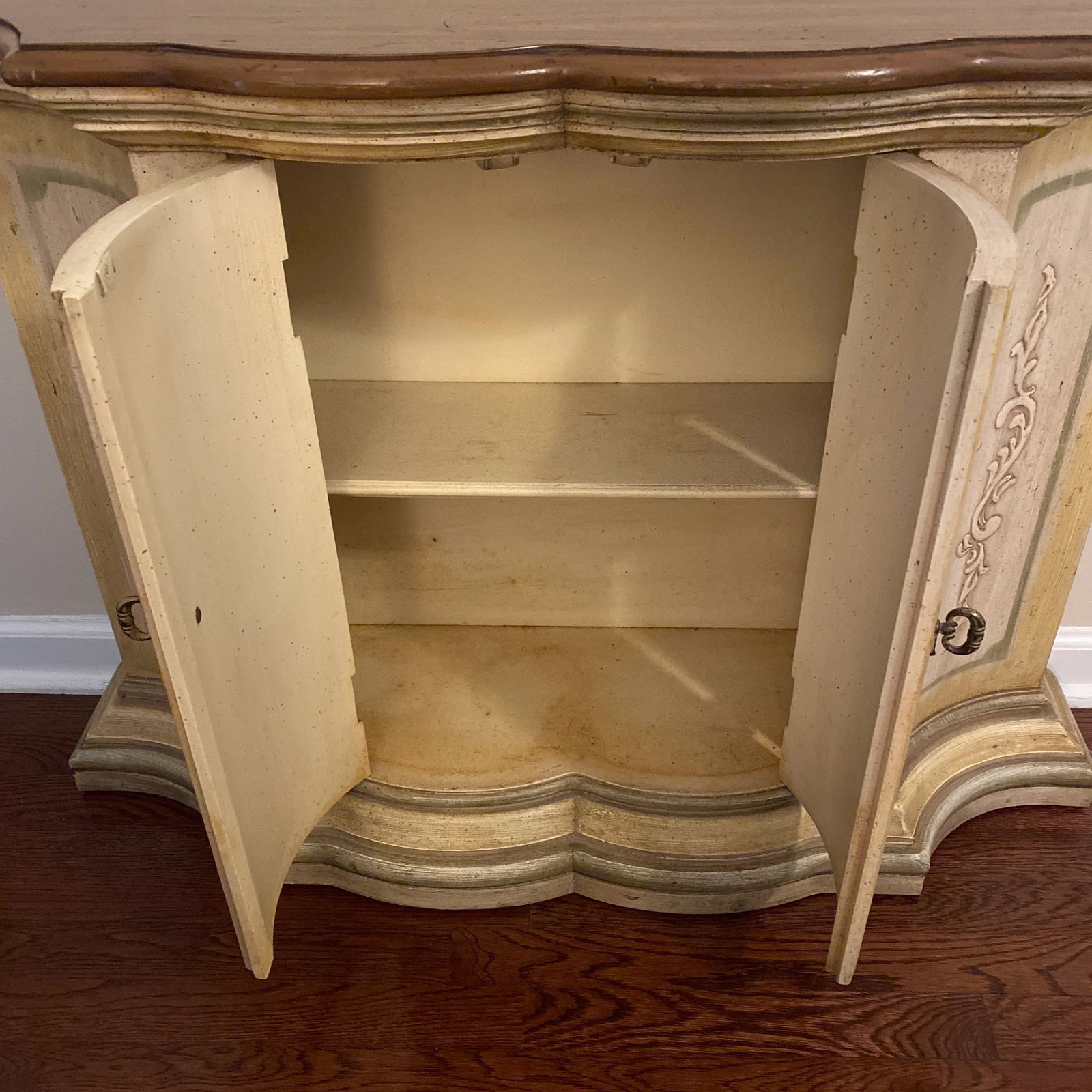 1970s Italian Style Painted Console by Drexel - 3