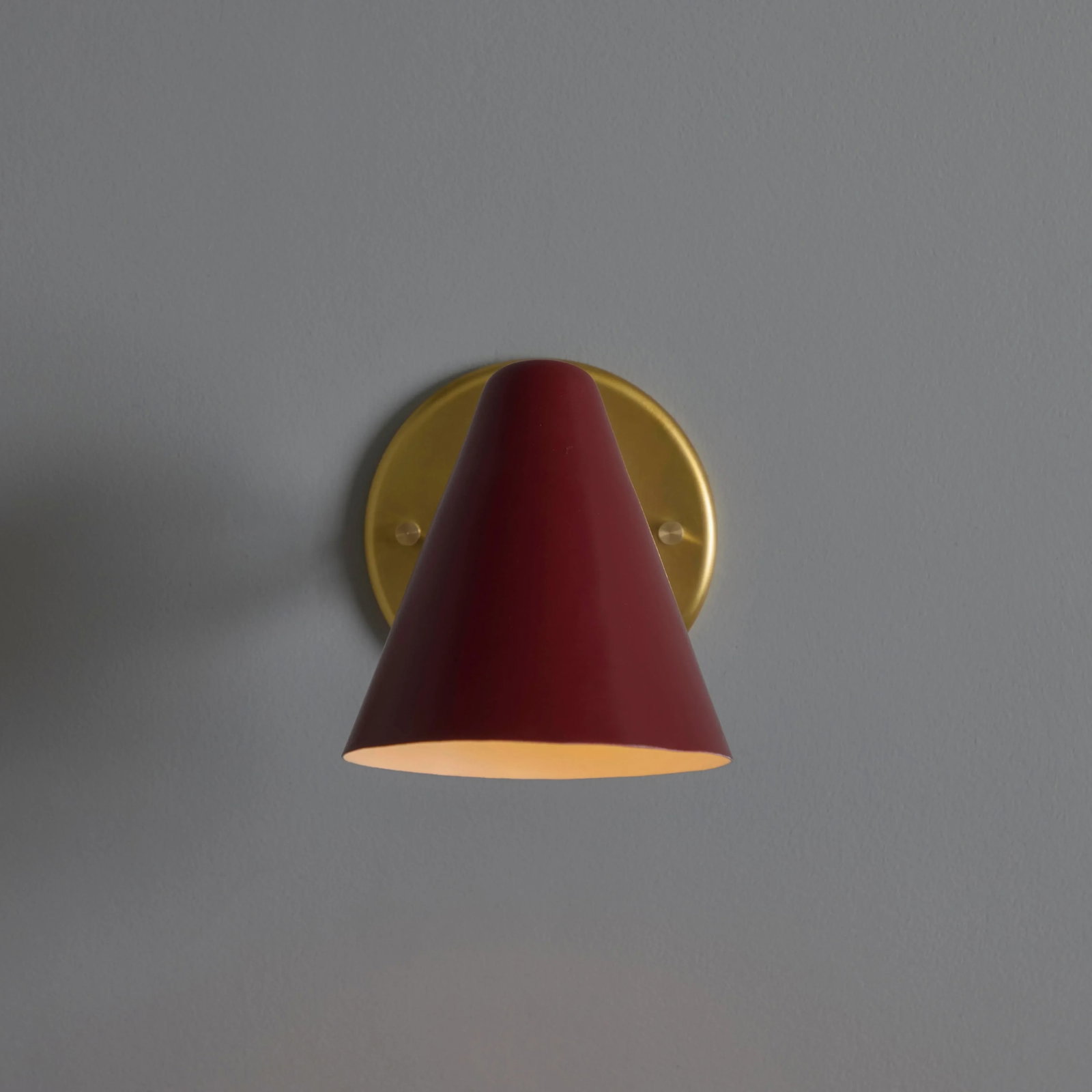 1950s Conical Red Metal & Brass Sconces by Gino Sarfatti for Arteluce, Unmarked - a Pair - 2