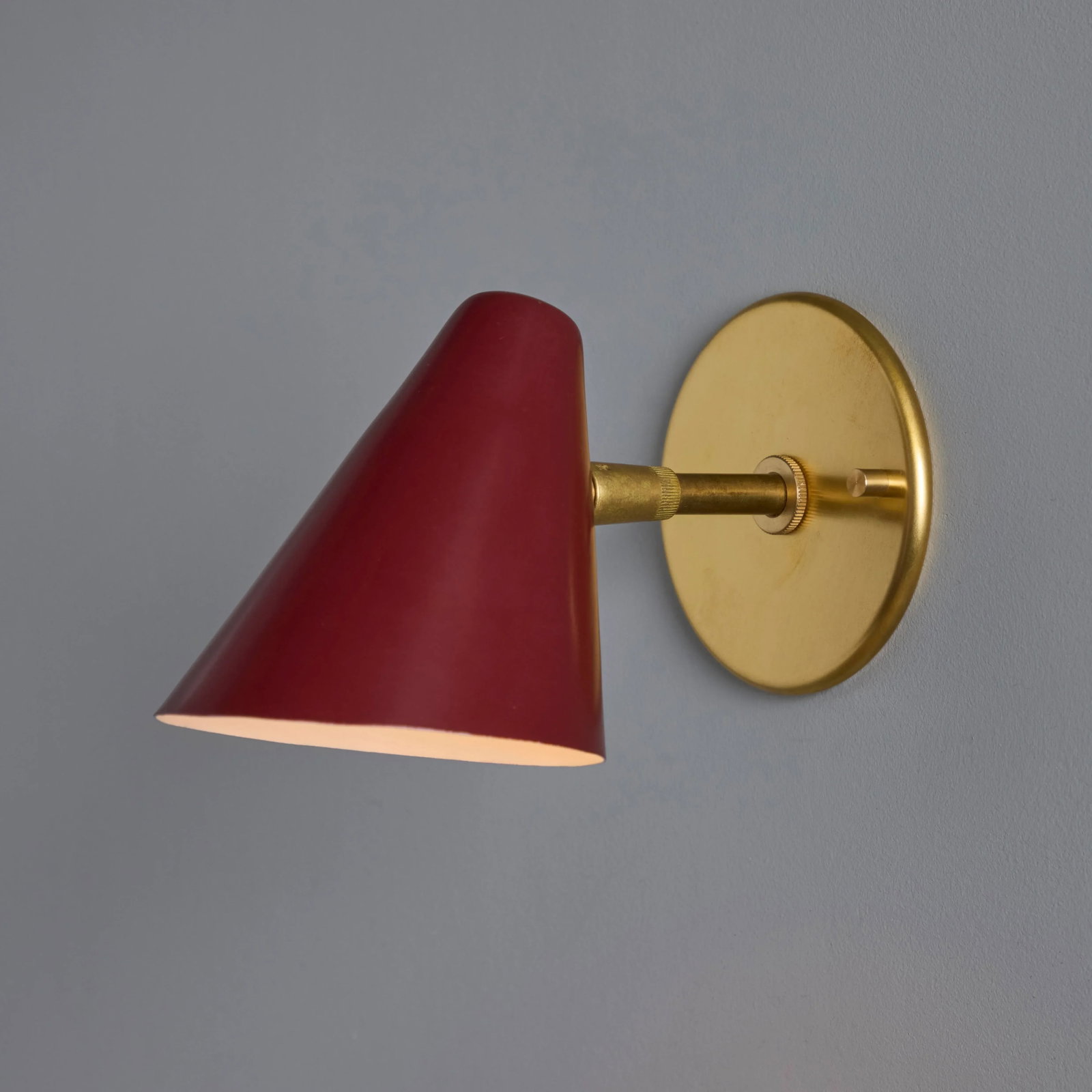 1950s Conical Red Metal & Brass Sconces by Gino Sarfatti for Arteluce, Unmarked - a Pair - 8