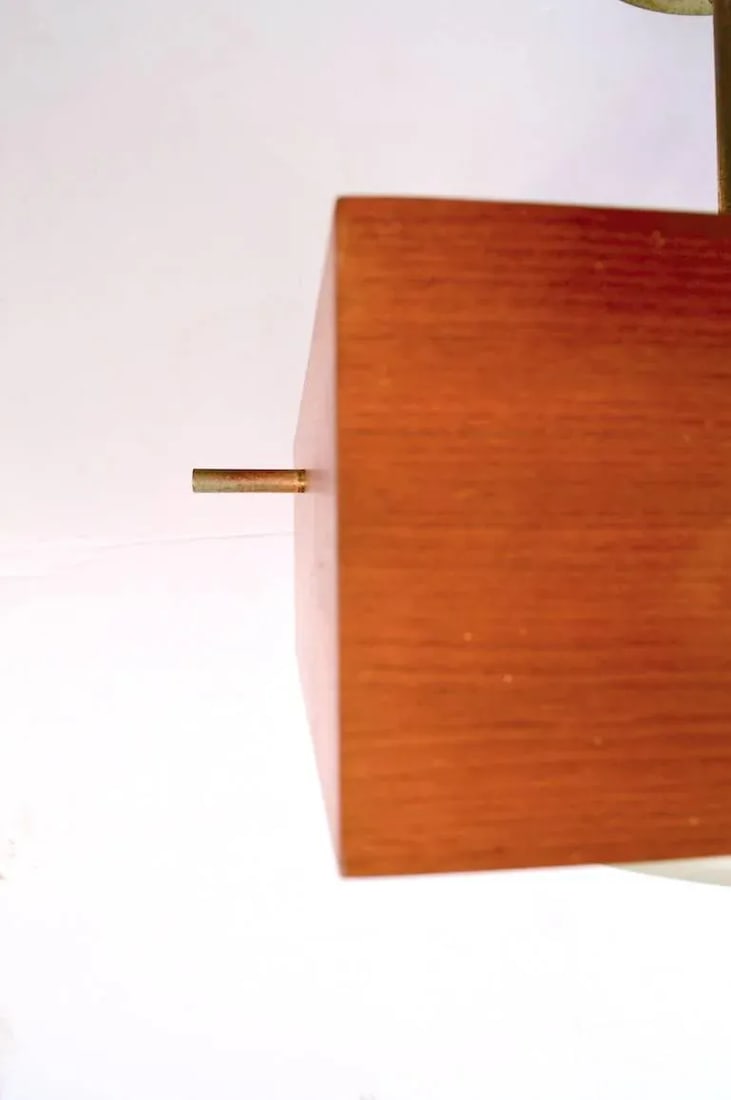 Minimalist Chandelier in Wood, Brass and Glass - 6
