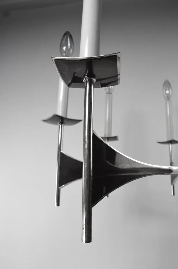 Eight-Light Spoke Chandelier by Sciolari - 7