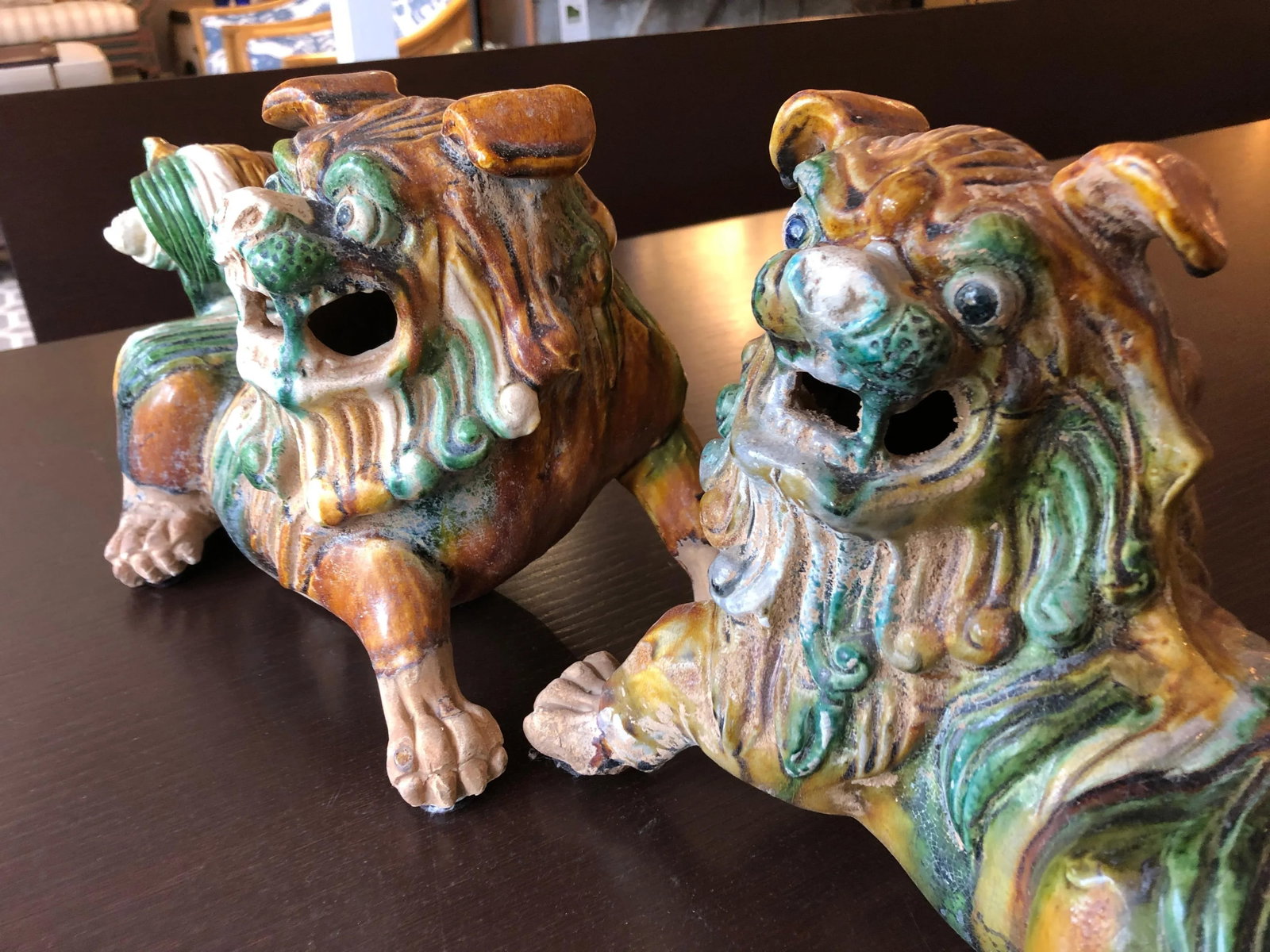 Striking Ceramic Chinese Foo Dogs Sculptures - a Pair - 2