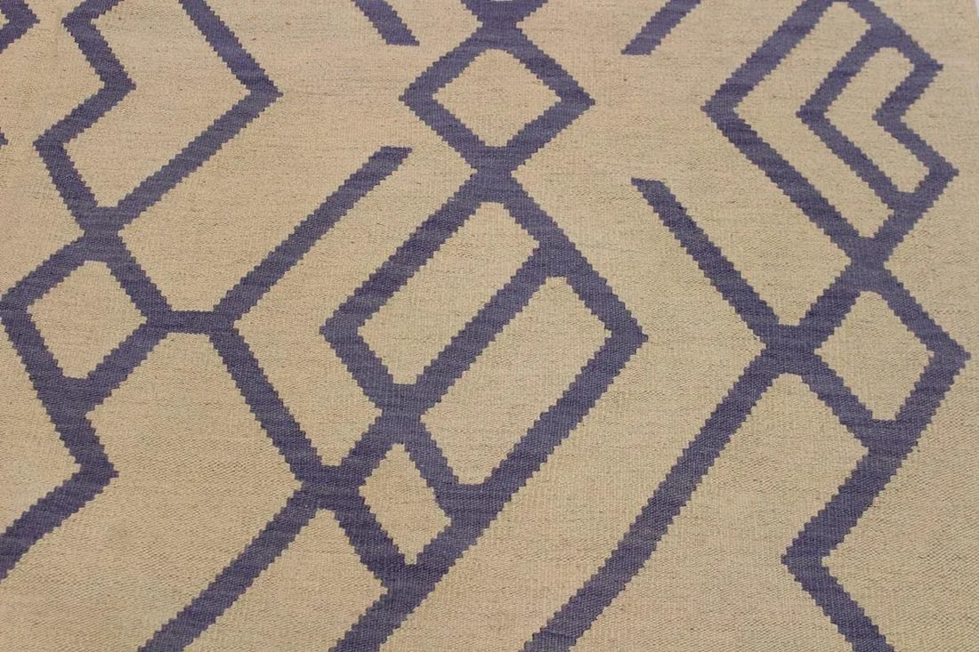 Bauhaus Hand-Woven Kilim Wool Rug - 6'8 X 9'6 - 4