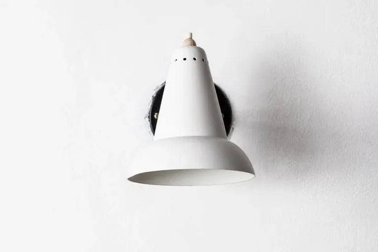 1950s Italian White Articulating Sconces Attributed to Gino Sarfatti - 10