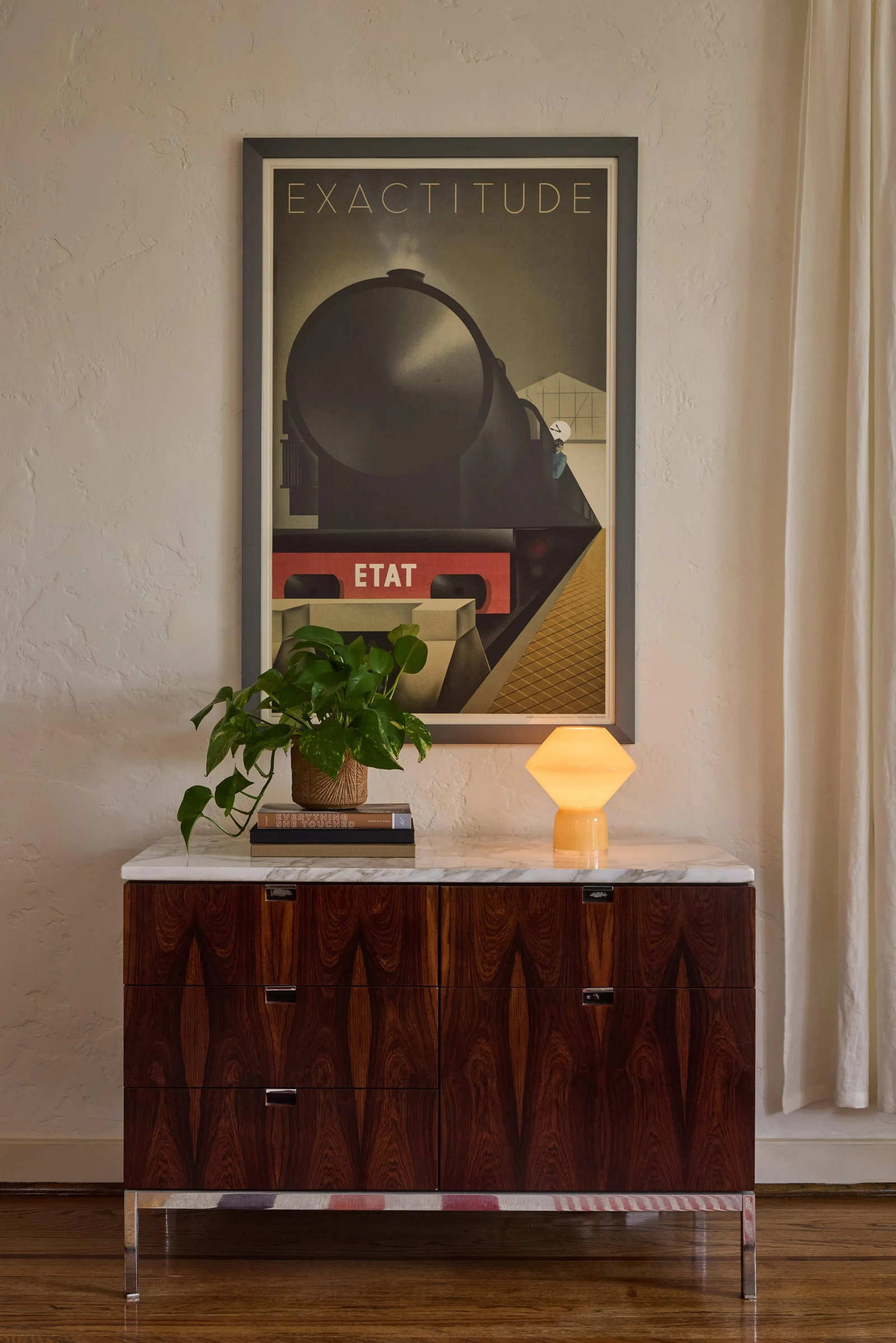 1980s Orange Memphis Style 'Conica' Table Lamp for Artemide - 2