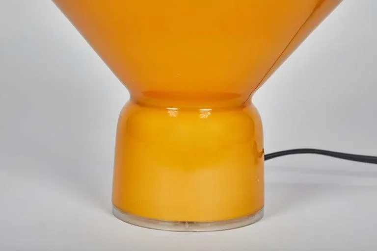 1980s Orange Memphis Style 'Conica' Table Lamp for Artemide - 9