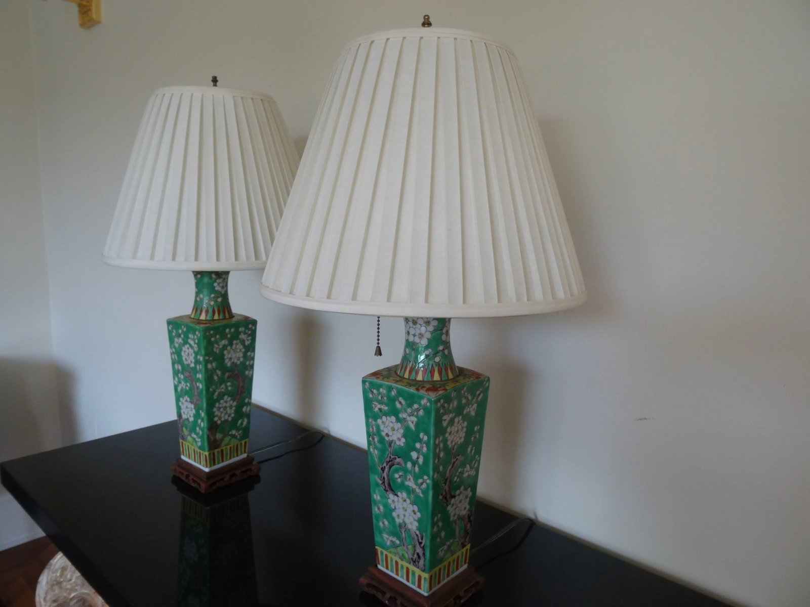 Vintage Famille Verte Chinese Lamps - a Pair - 2