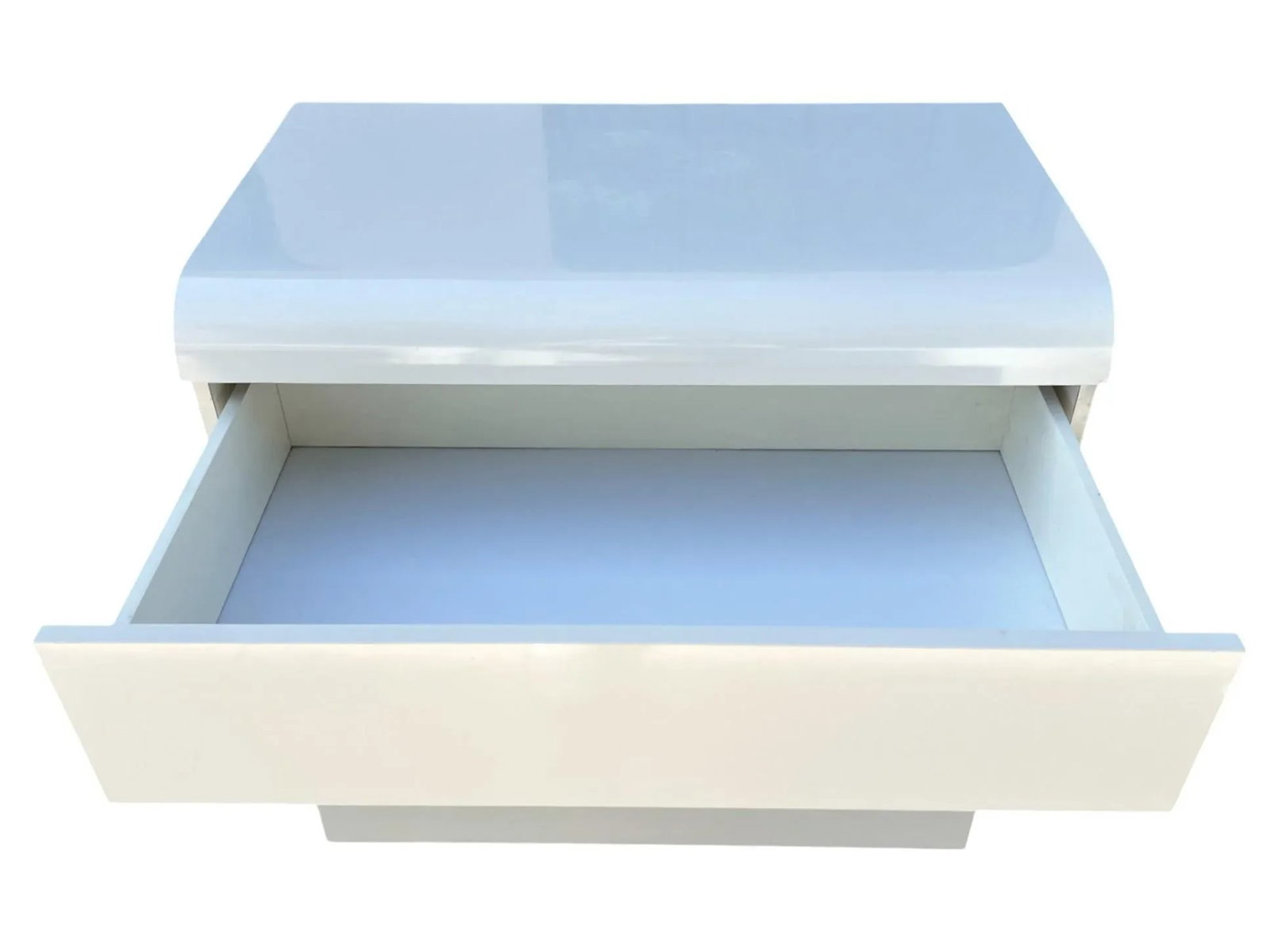 Pair of Vintage 1980s Postmodern Waterfall Dressers in Ivory Laminate - Restored 3-Drawer Cabinets - 9