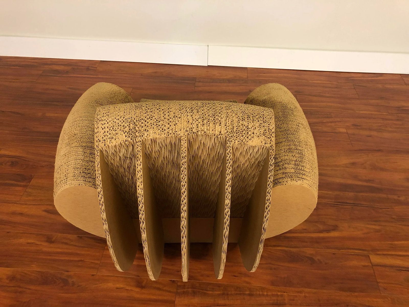 Rocking Lounge Chair Made Entirely of Cardboard - 6