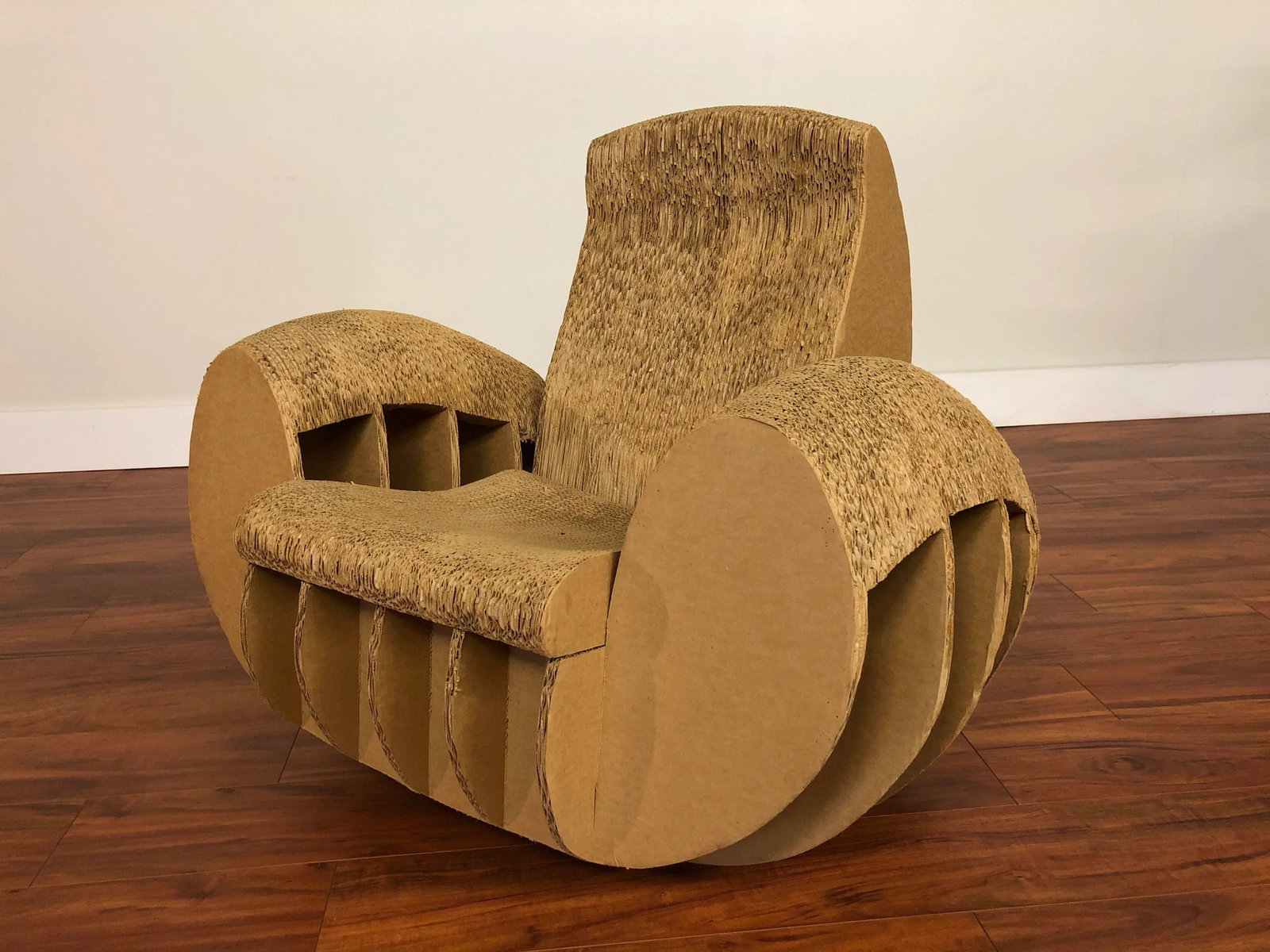 Rocking Lounge Chair Made Entirely of Cardboard - 9