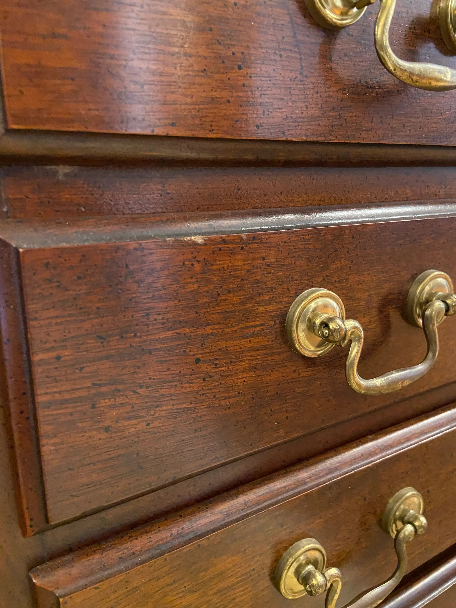 Chippendale 4-Drawer Mahogany Bedside Chest of Drawers - 7