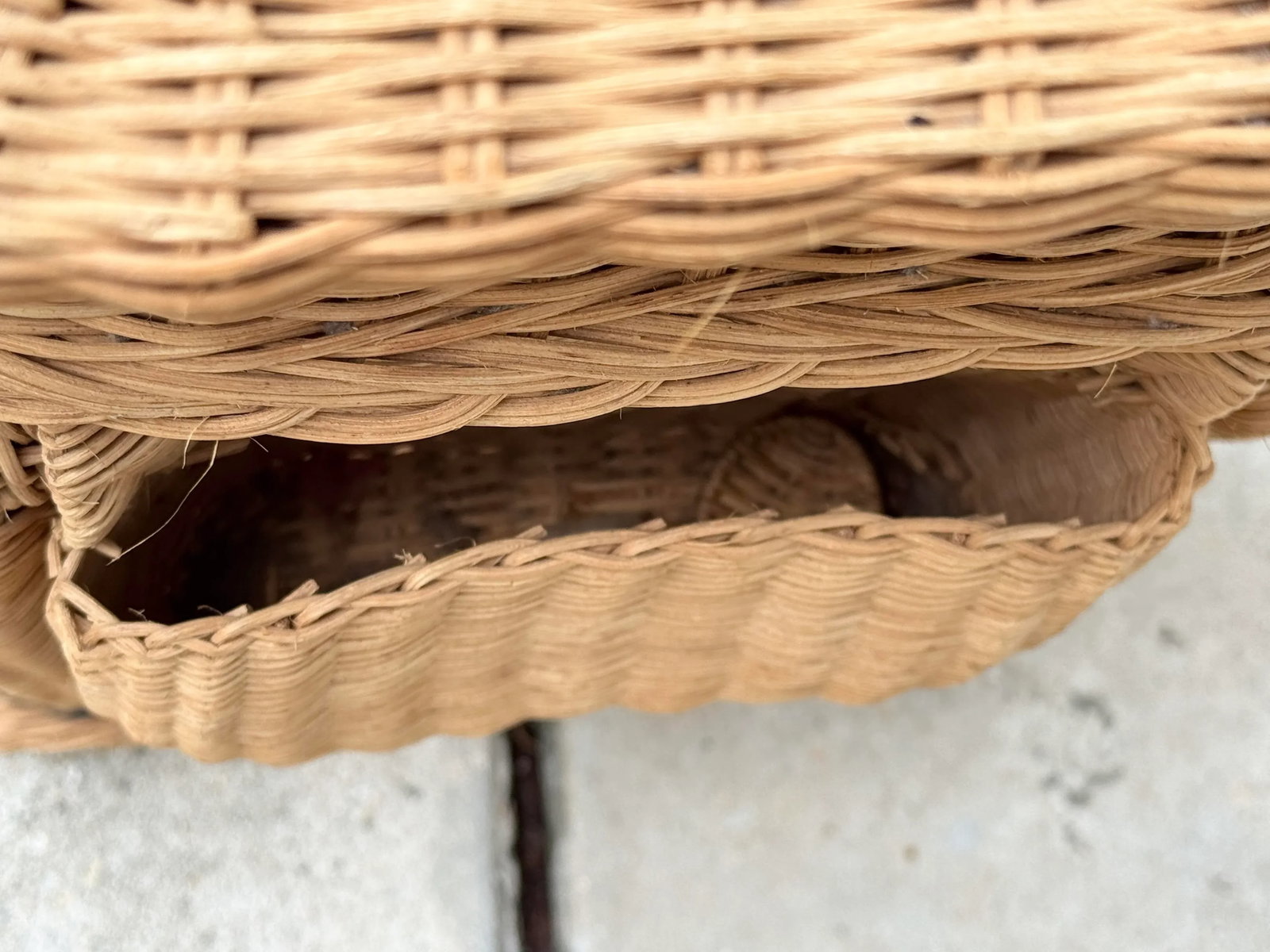 Vintage Wicker Camel Garden Stool - 7