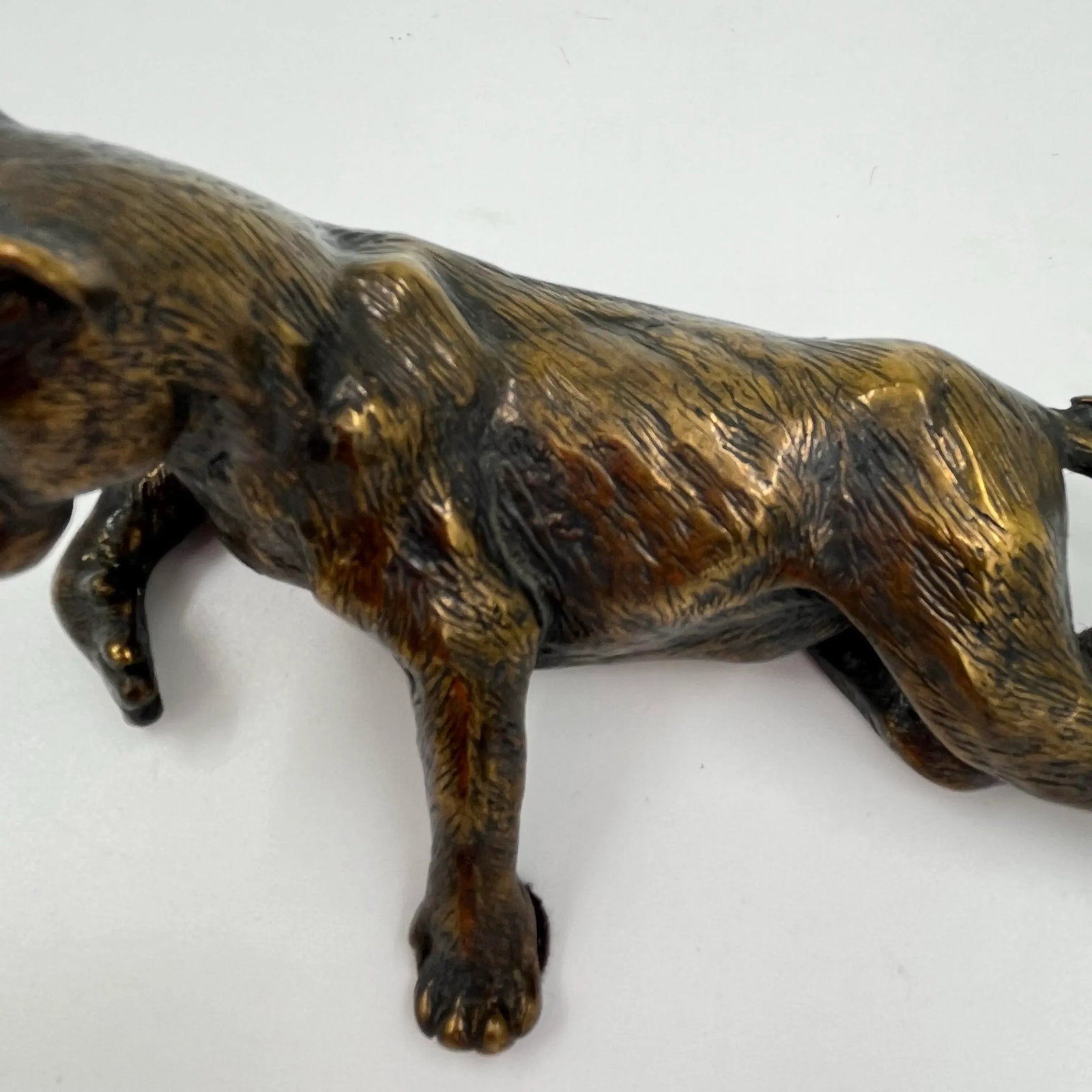 Late 20th Century Vintage Maitland Smith Bronze Lioness Figurine - 10