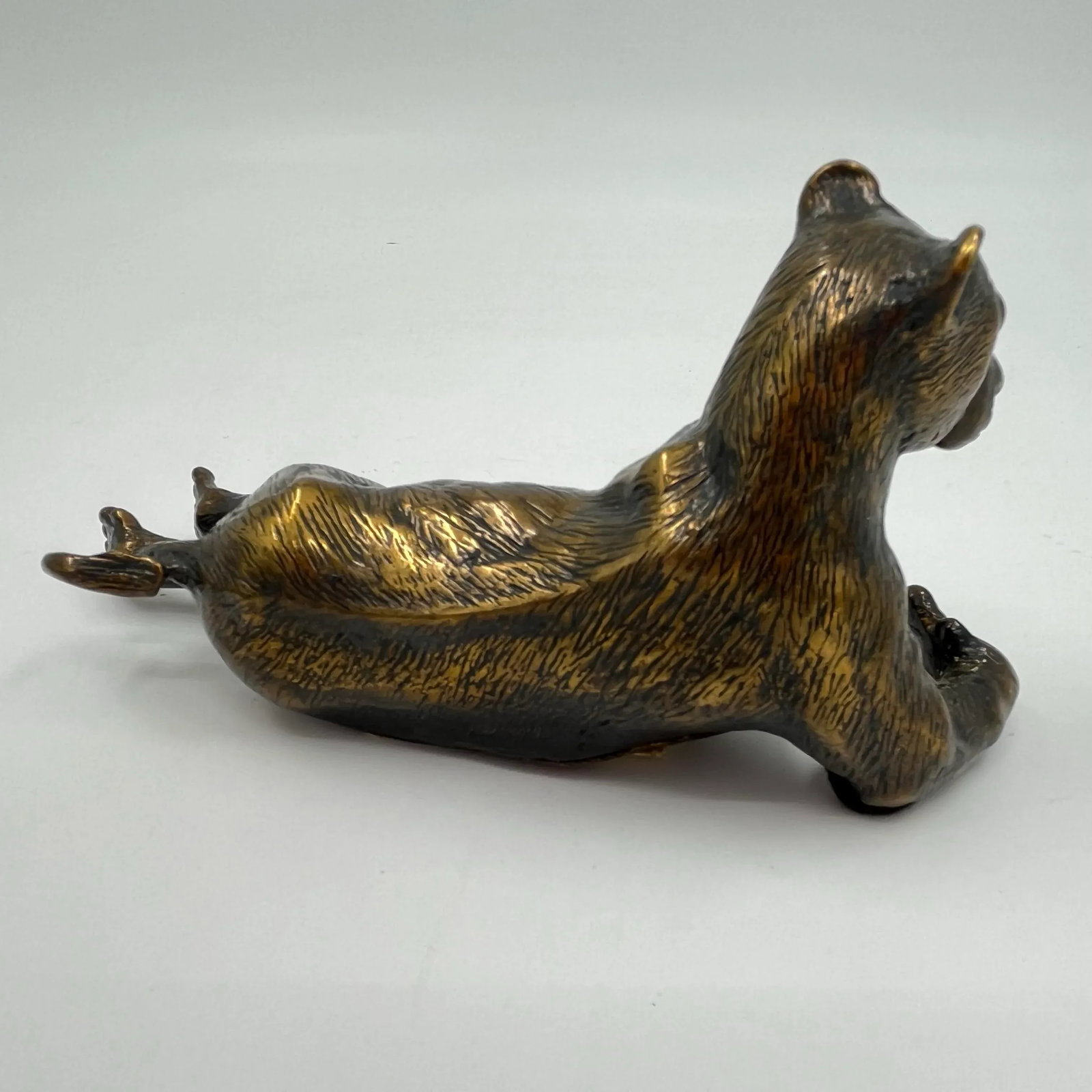 Late 20th Century Vintage Maitland Smith Bronze Lioness Figurine - 12