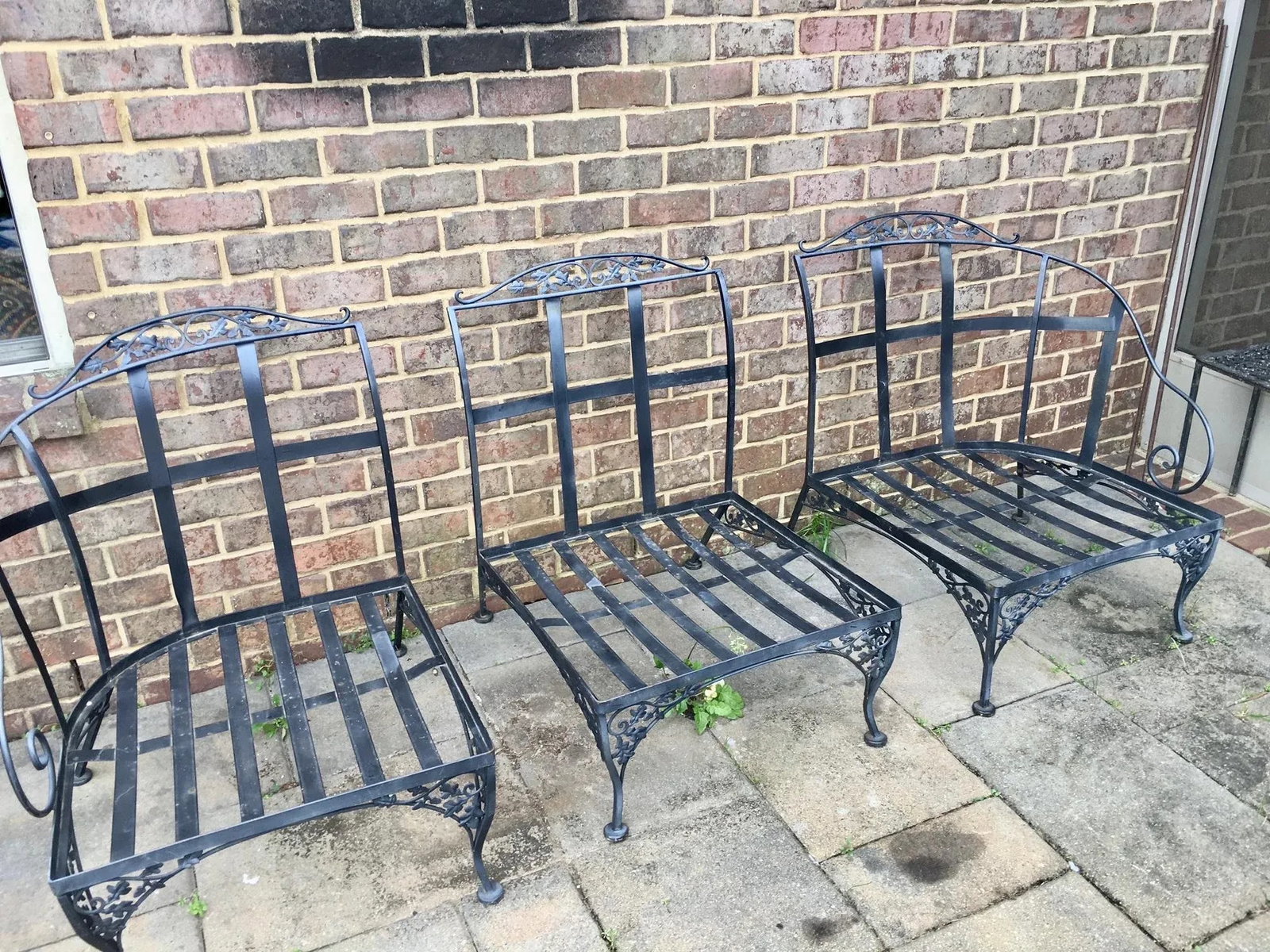 1950s Woodard Style Patio Seating, Table, & Bar Cart, 5 Pieces - 2