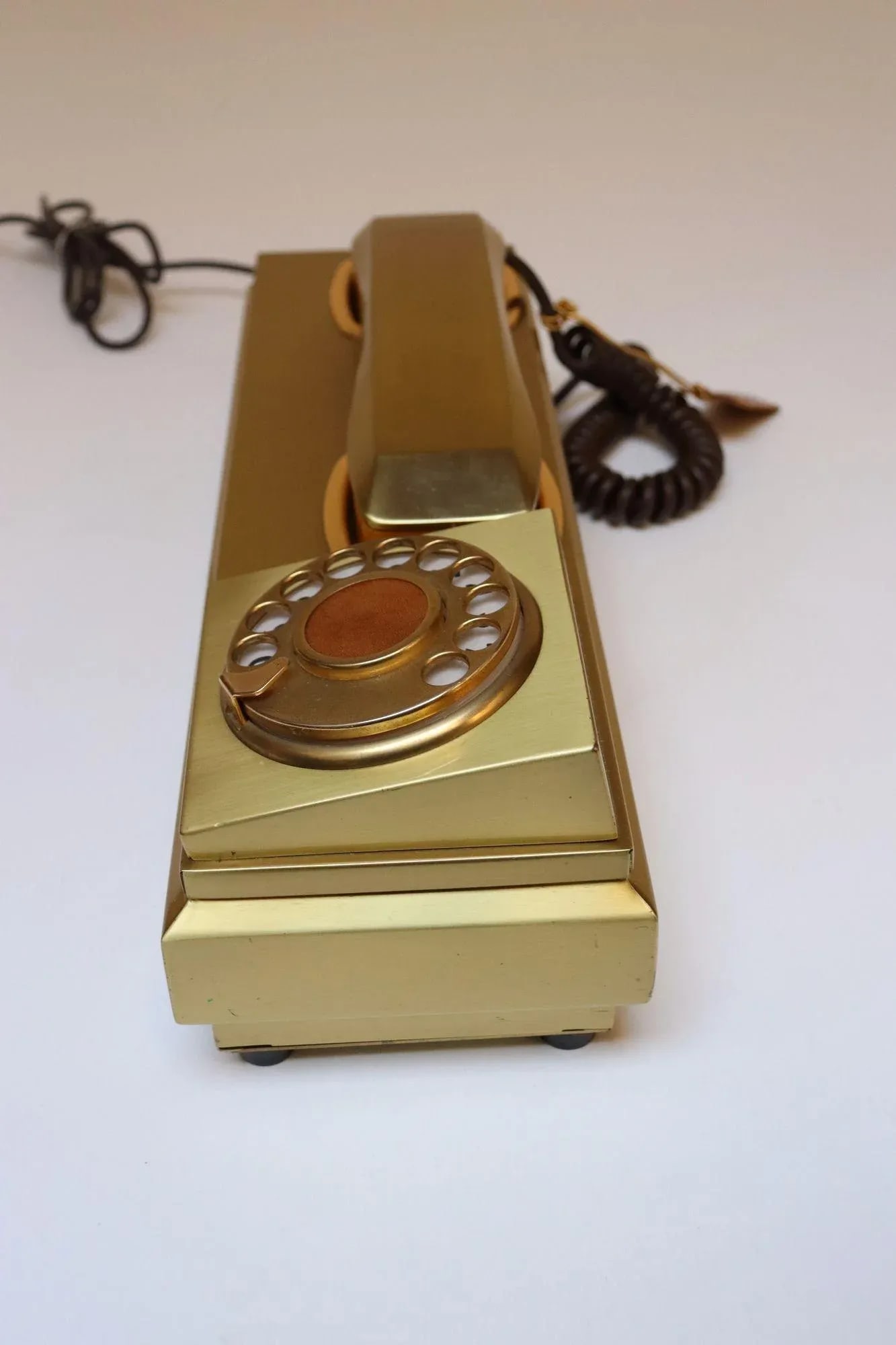 Vintage Italian Modernist Gold Aluminum Rotary Telephone by Cr Telefonia - 5