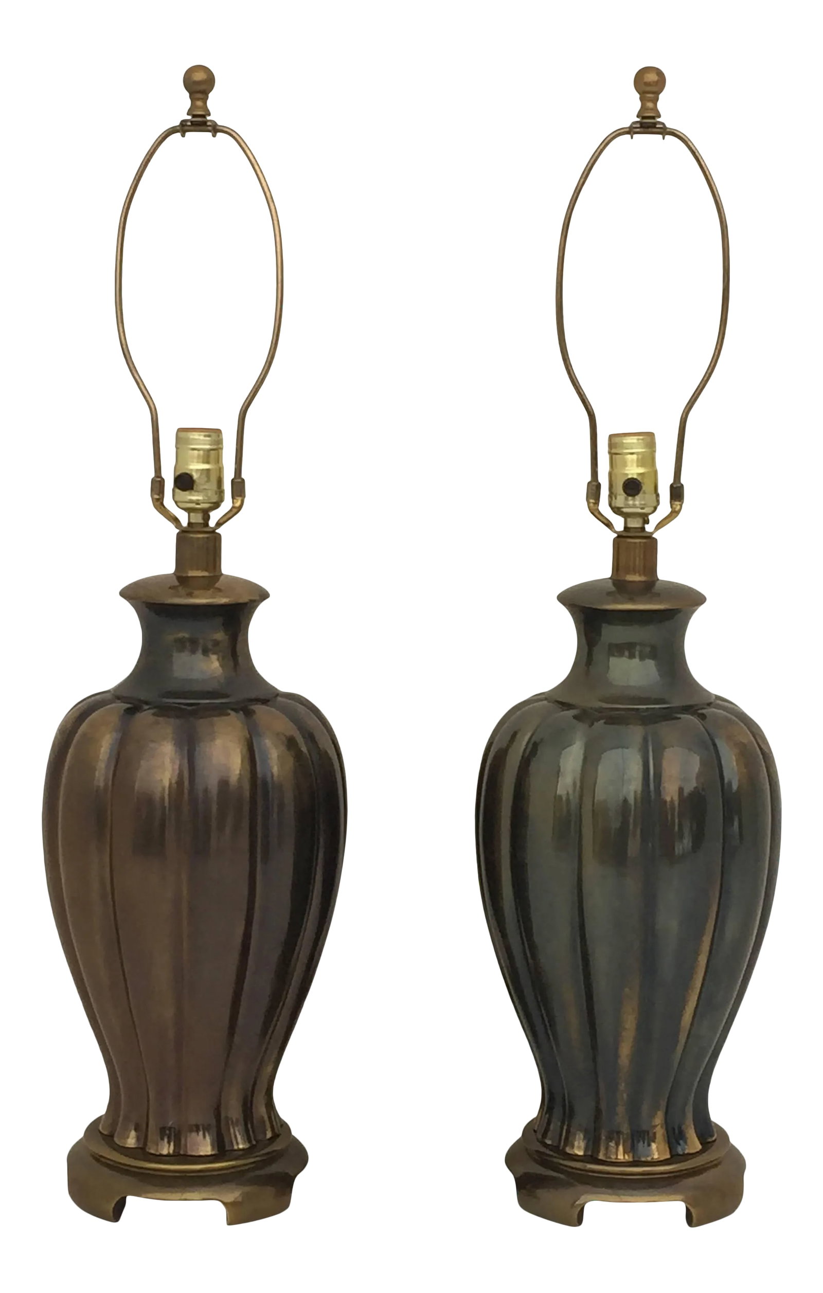 Ginger Jar Lamps in Vintage Bronze Finish - a Pair: Pair of ginger jar table lamps in Vintage bronze finish. Condition: Alterations: Unknown Imperfections: Some Imperfections Condition Notes: Good Wear consistent with age and use. one lamp is darker