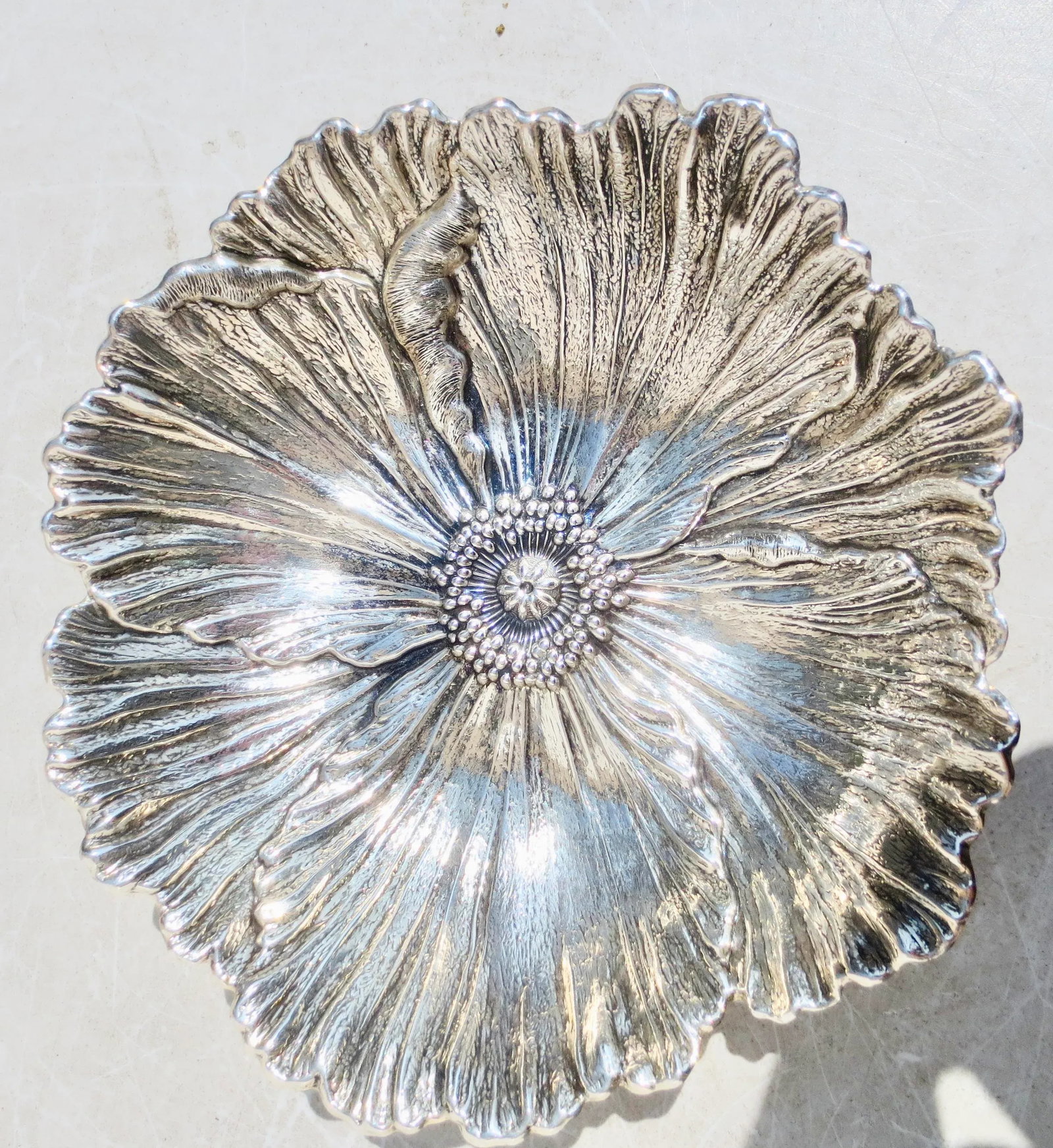 Buccellati Sterling Silver "Poppy" Bowl Large Size. - 2