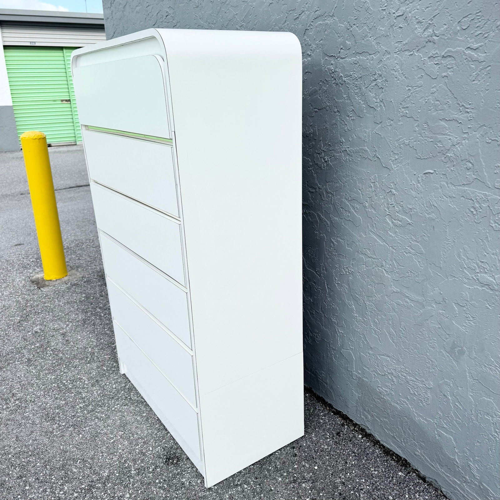 Postmodern White Gloss Laminate Waterfall Highboy Dresser - 5
