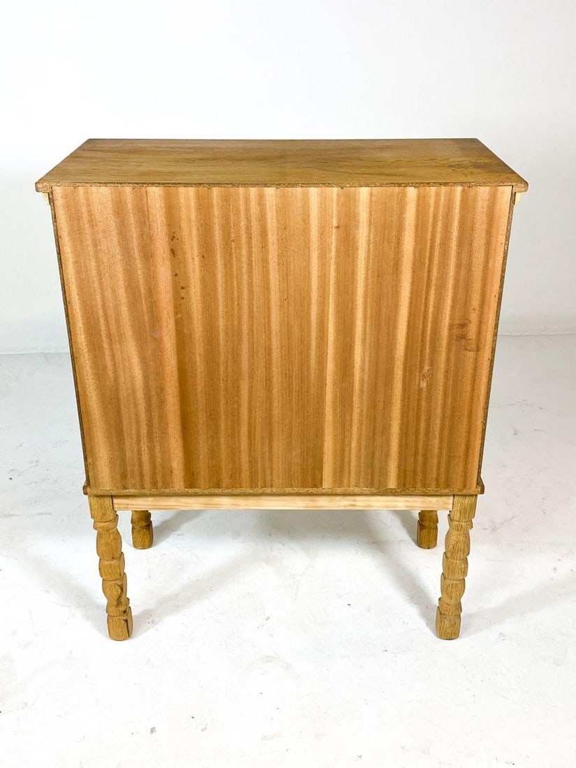 1970s Danish Oak & Glass Cabinet Henning Kjaernulf Style - 11