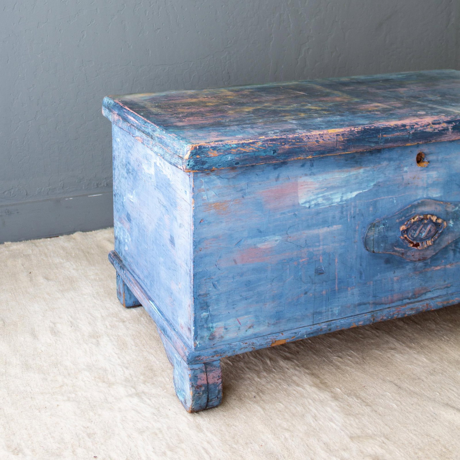 Rustic Blue Painted Cedar Blanket Chest Trunk With Empire C Curved Feet - 3