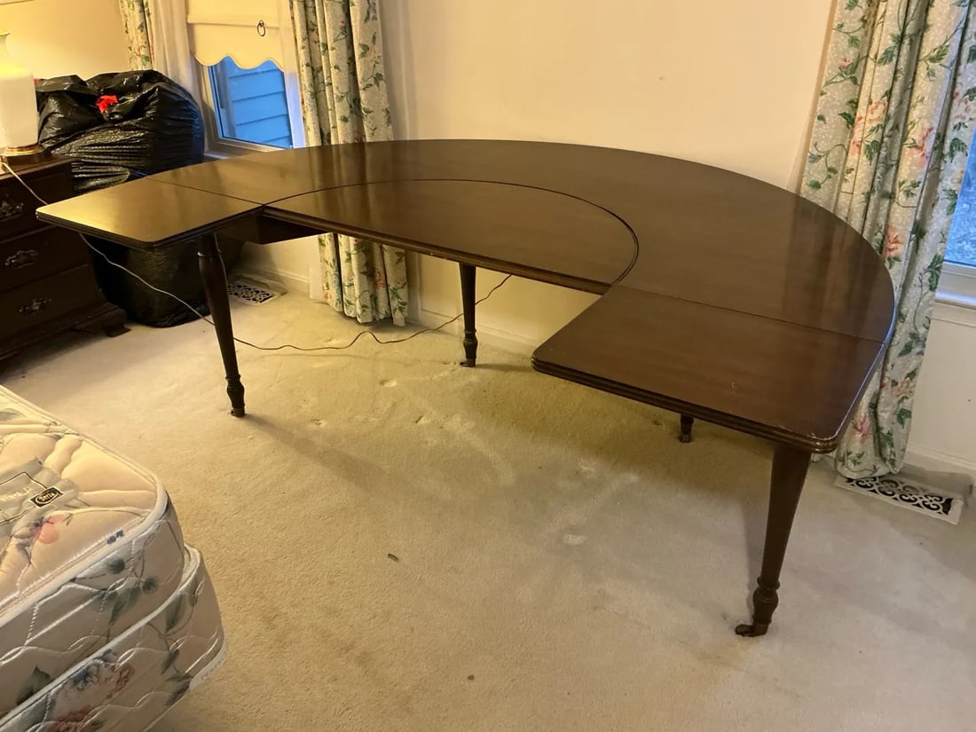 Vintage Crescent Desk / Cut Out Desk With Removable Middle - 5