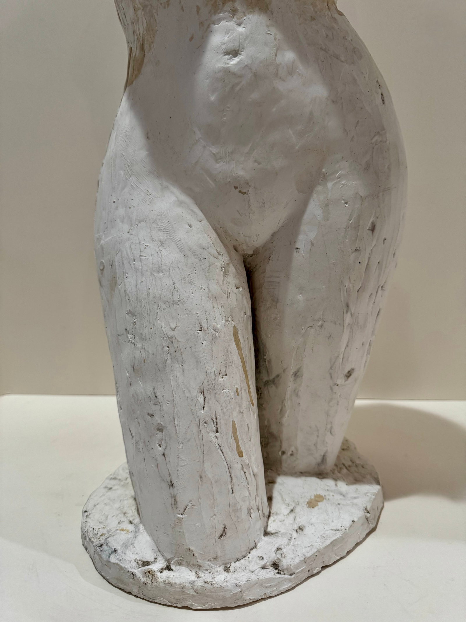 1960s Larry Mohr Female Torso Sculpture White Plaster Signed Estate Mid Century Modern - 4