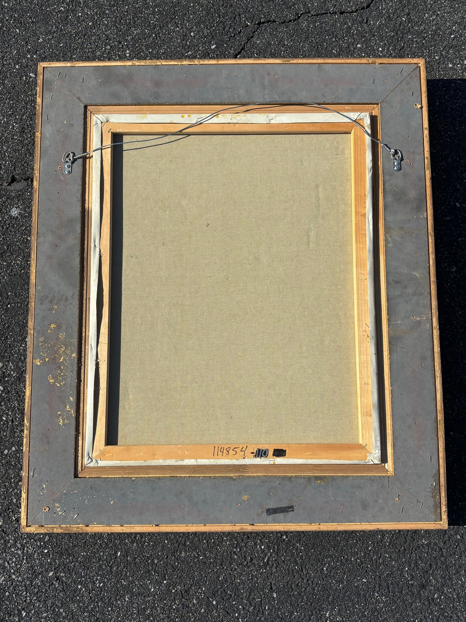Sun Flowers - 20th C. Original Oil on Canvas in Exceptional Gilt Frame - 9