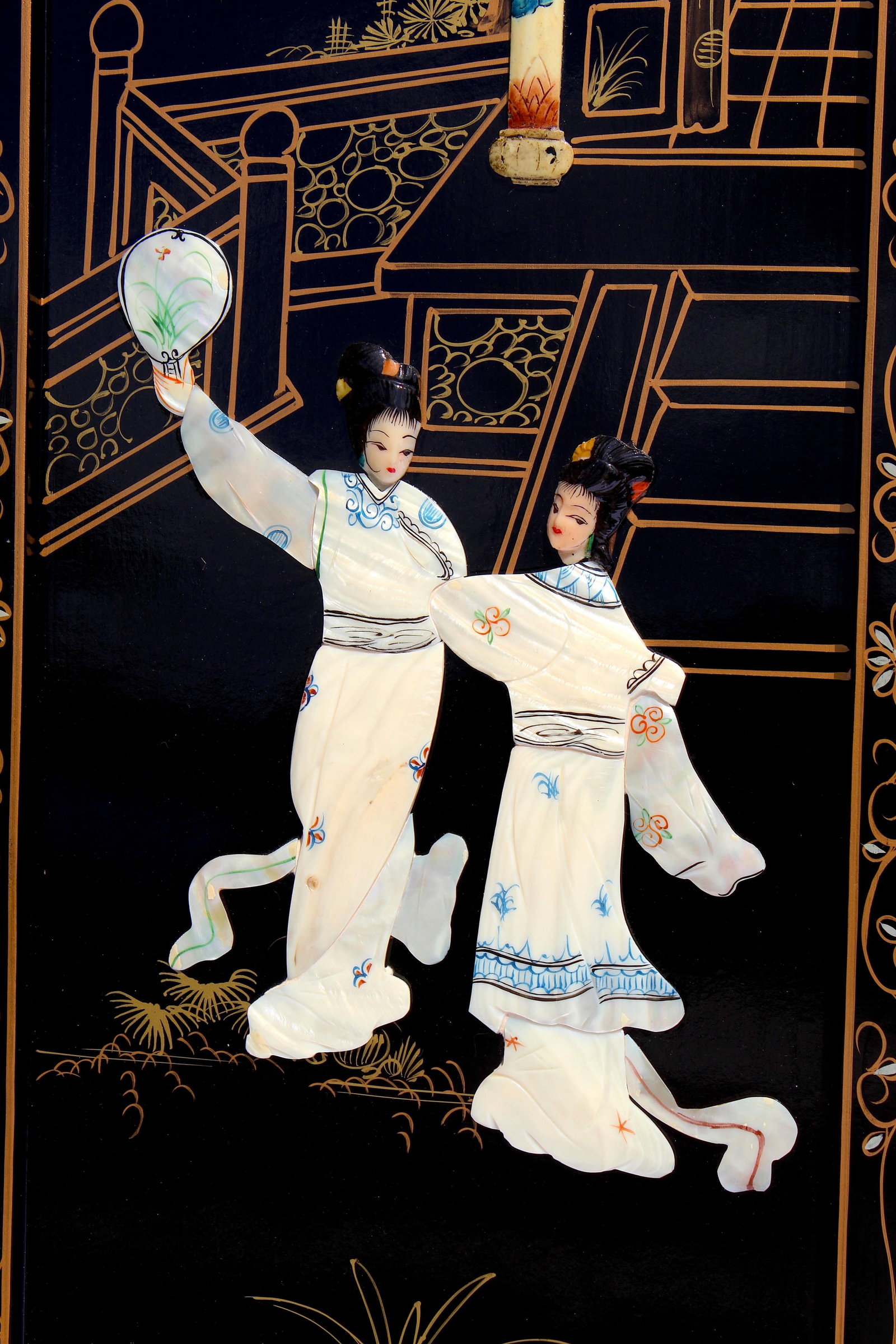 Vintage Chinese Black Lacquer Mother-of-Pearl Inlay Wall Panels - Set of 4 Chinoiserie Scenic Figure - 3