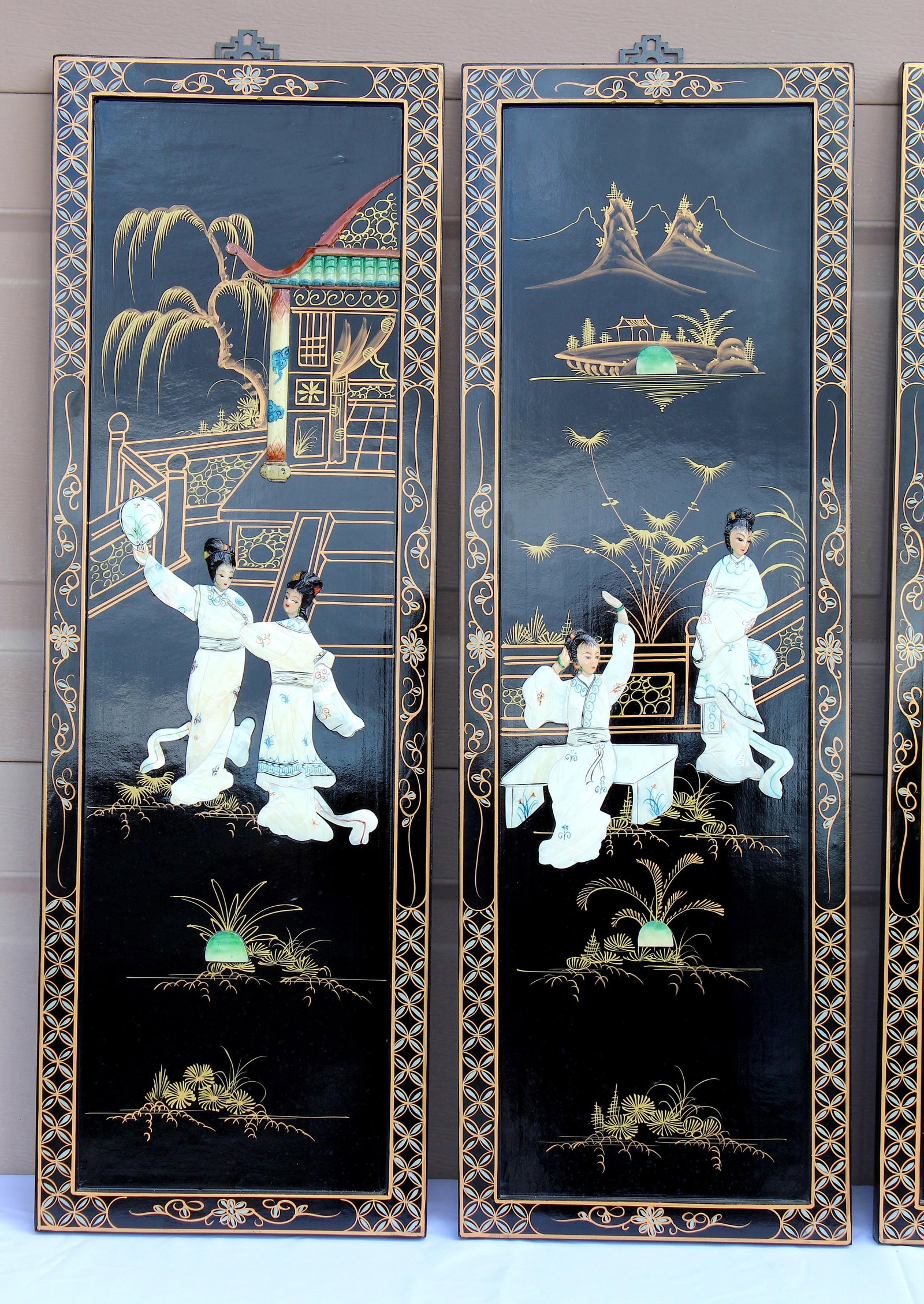 Vintage Chinese Black Lacquer Mother-of-Pearl Inlay Wall Panels - Set of 4 Chinoiserie Scenic Figure - 5