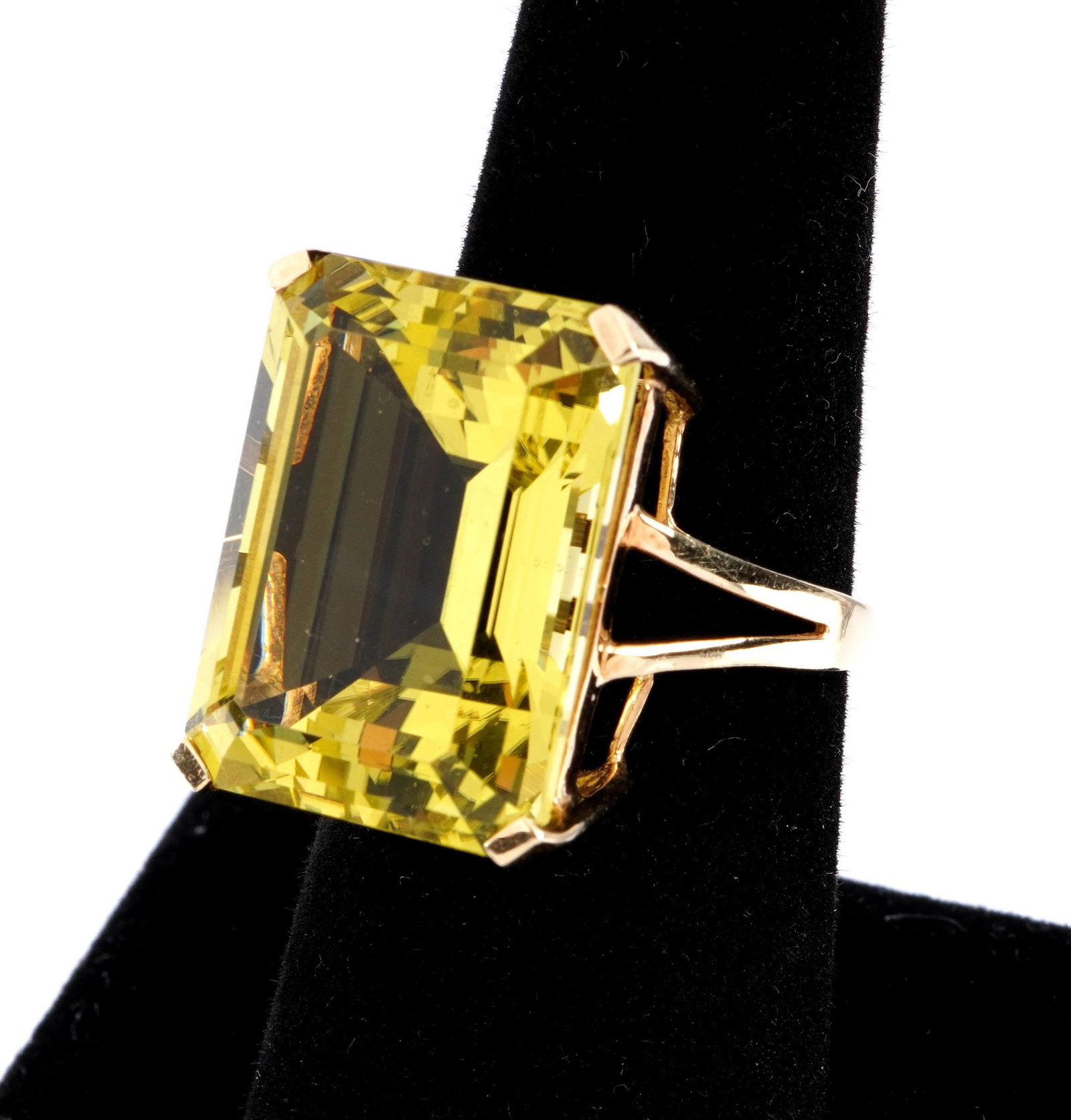10k Gold Yellow Amethyst Cocktail Ring - 8