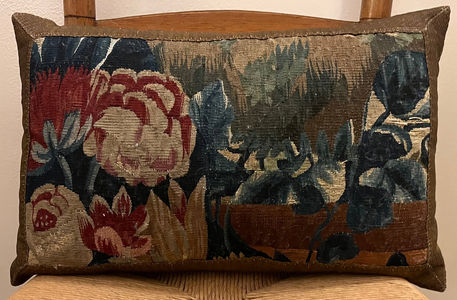 Antique 18th Century French Aubusson Verdure Tapestry Pillow - 7