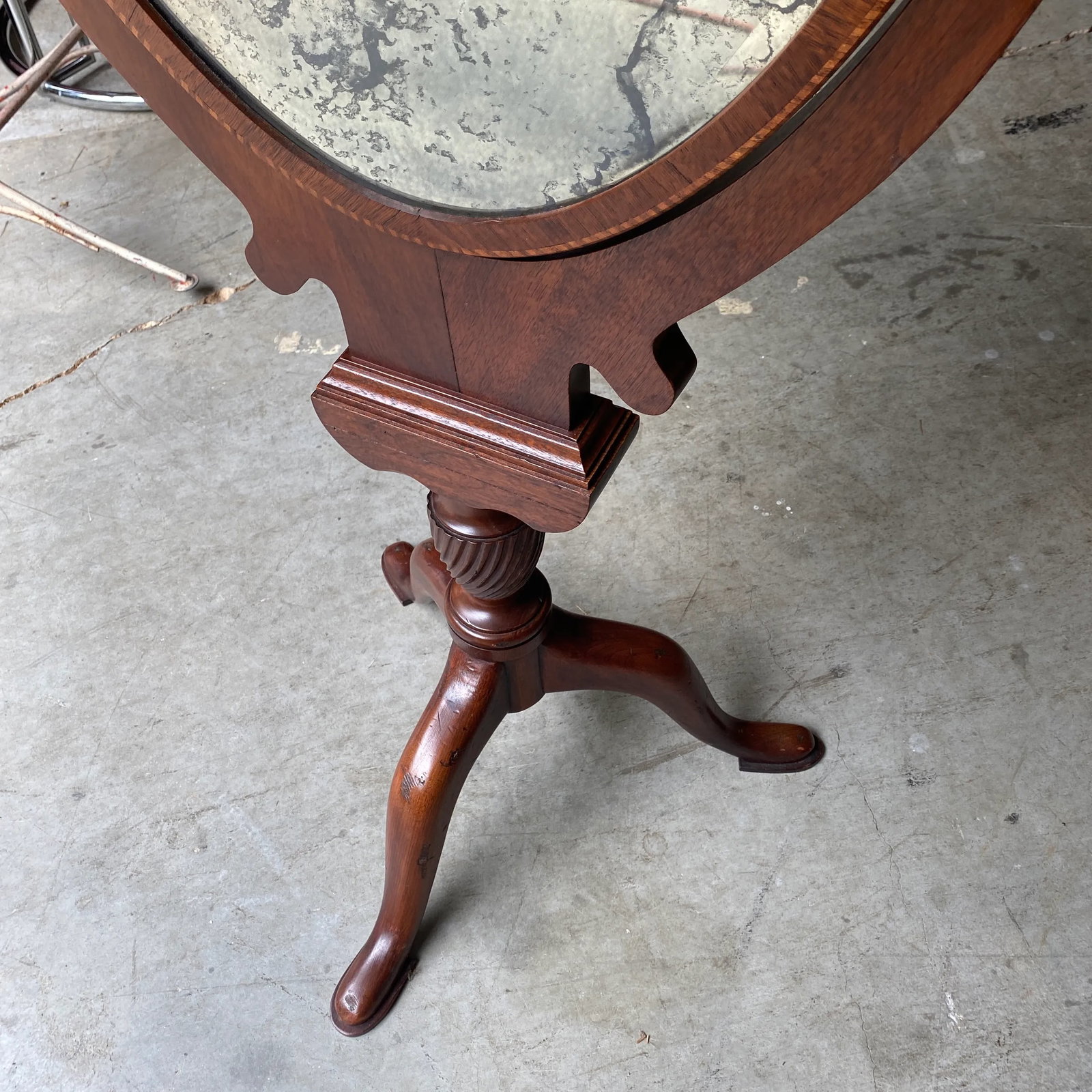 Vintage 1930s Standing Mirror With Mercury Beveled Glass and Wooden Marquetry - 3
