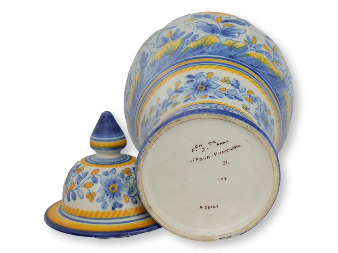 Midcentury Portuguese Faience Urn - 3