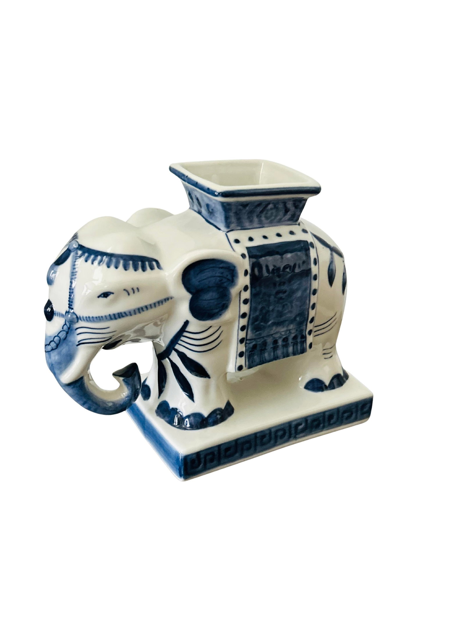 Vintage Petite Bombay Company Blue & White Elephant Vase Planter - Chinoiserie Porcelain Elephant Ca - 7