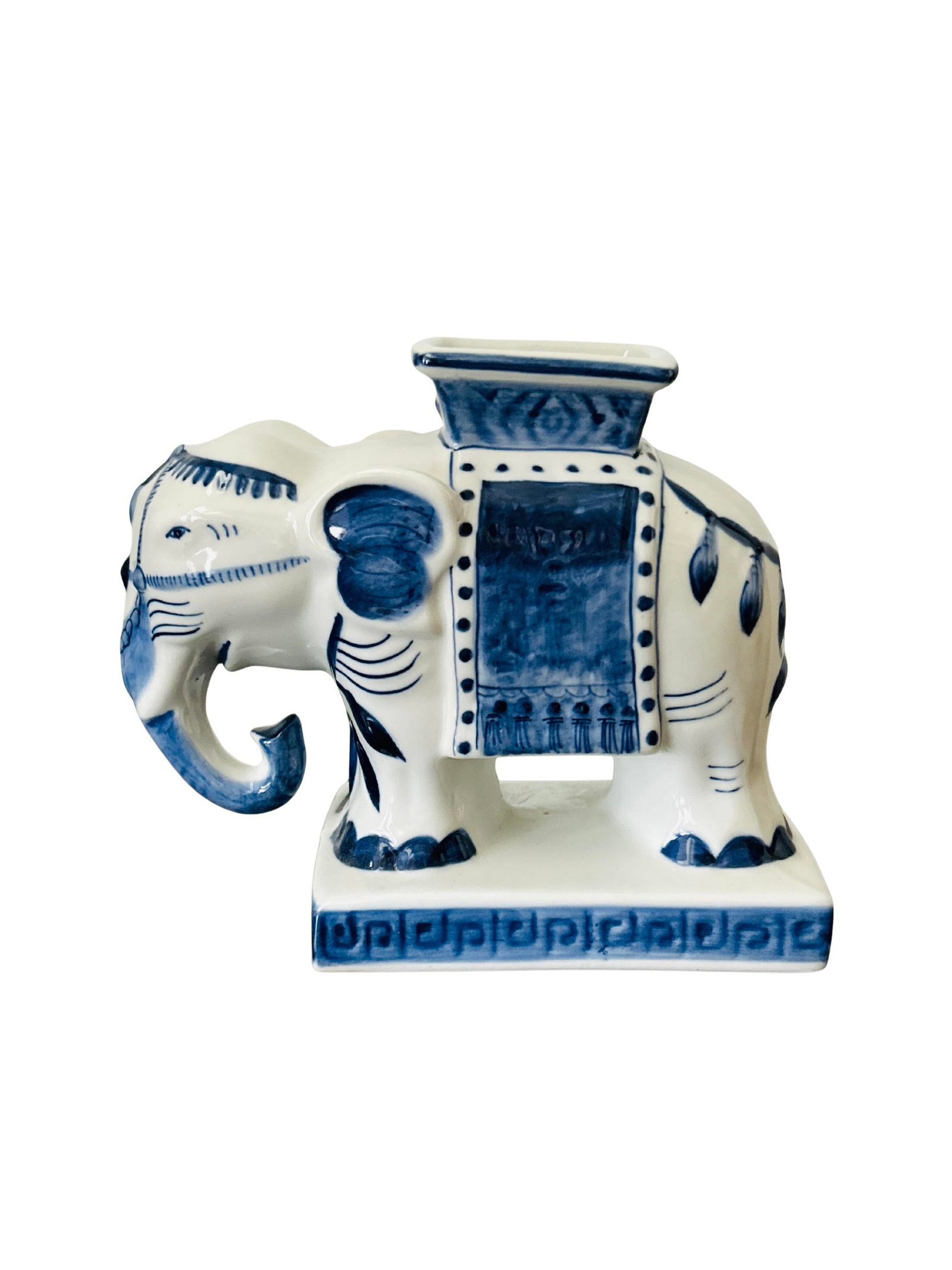 Vintage Petite Bombay Company Blue & White Elephant Vase Planter - Chinoiserie Porcelain Elephant Ca - 8